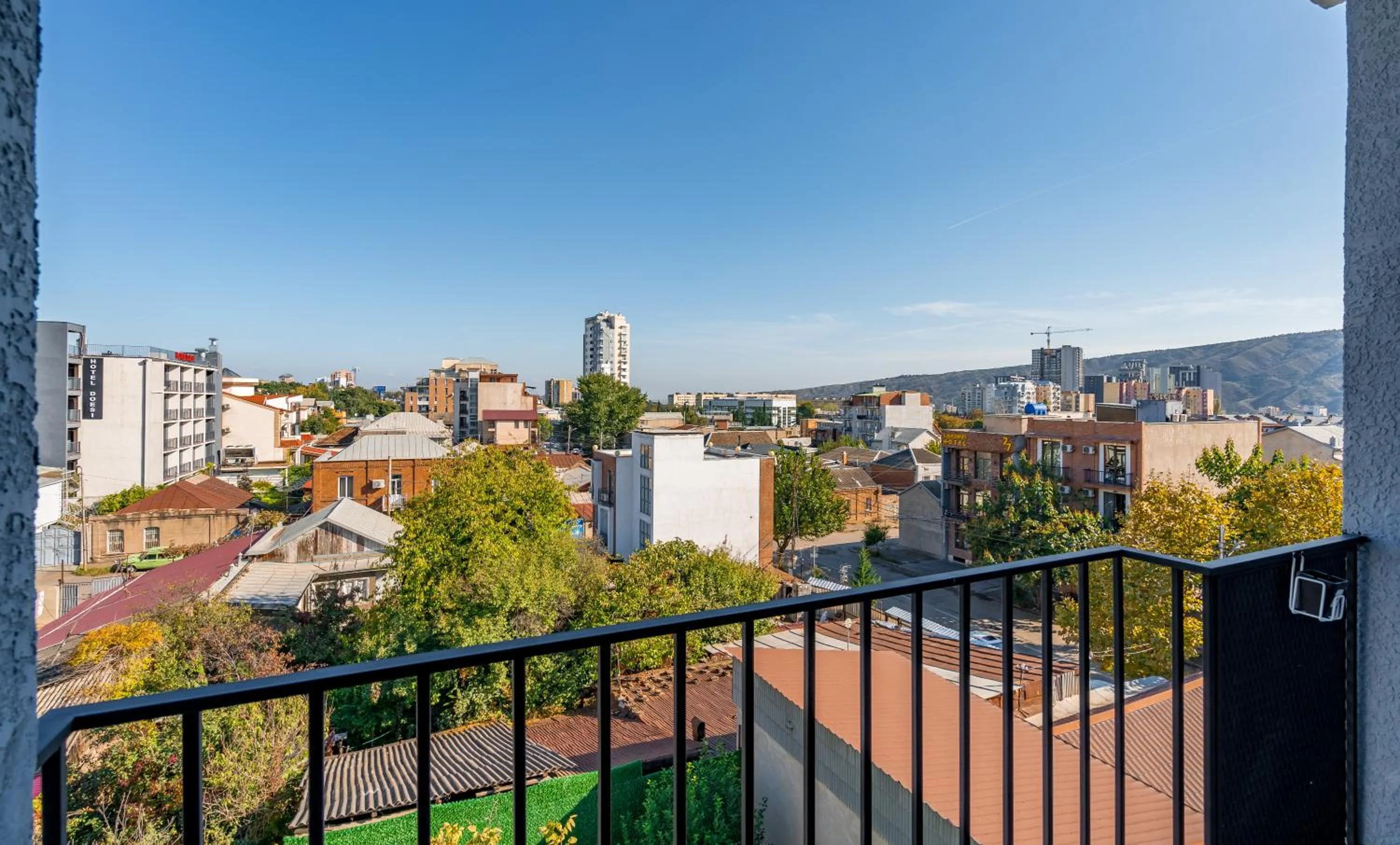 Day in Doors Boutique Hotel