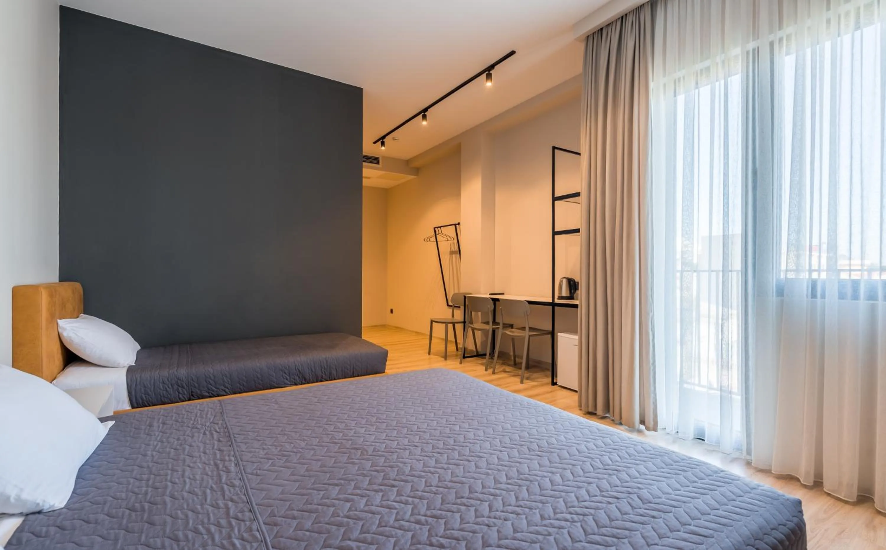 Bed in Doors Boutique Hotel