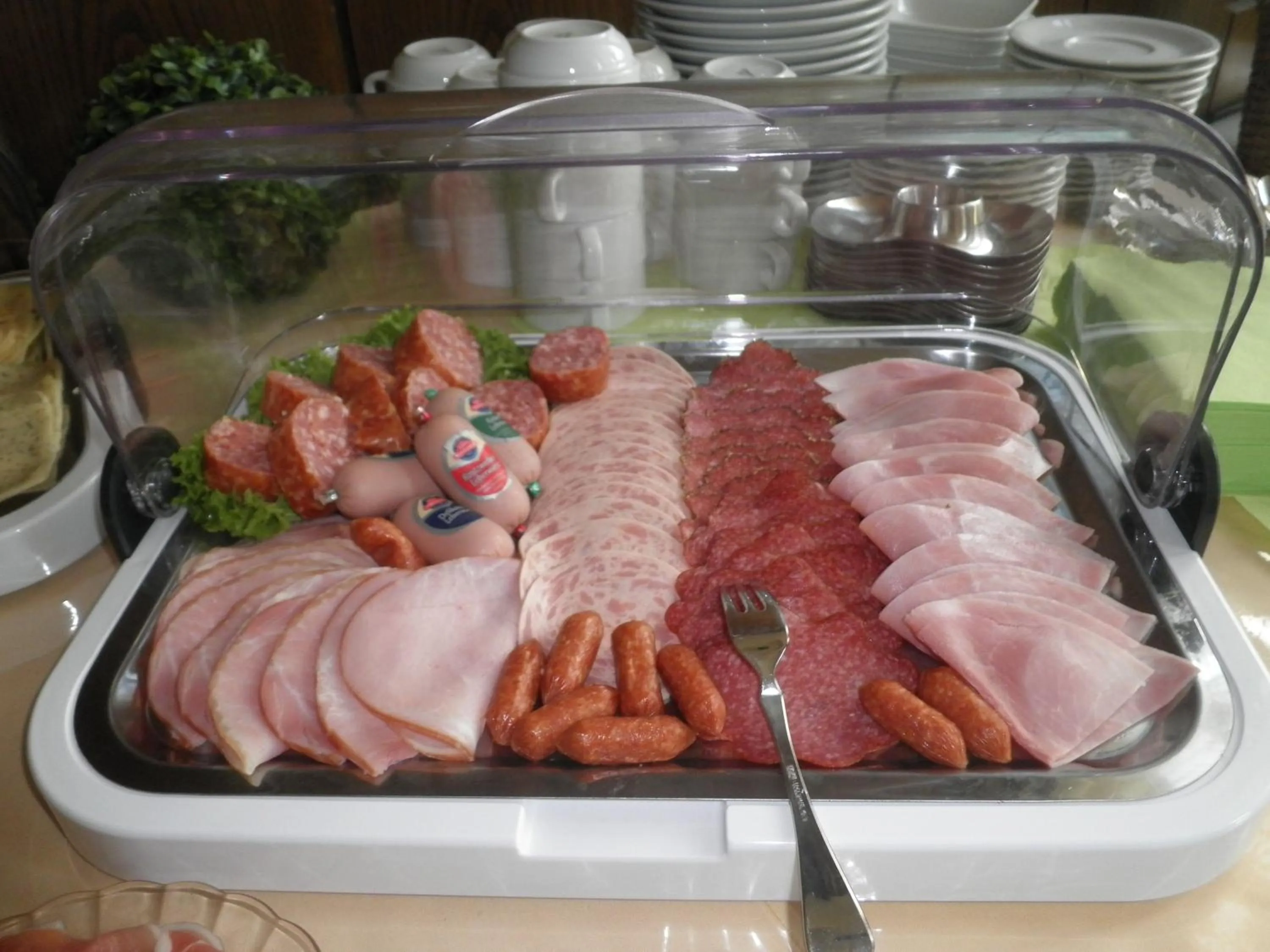 Buffet breakfast in Bennetts Restaurant und Hotel