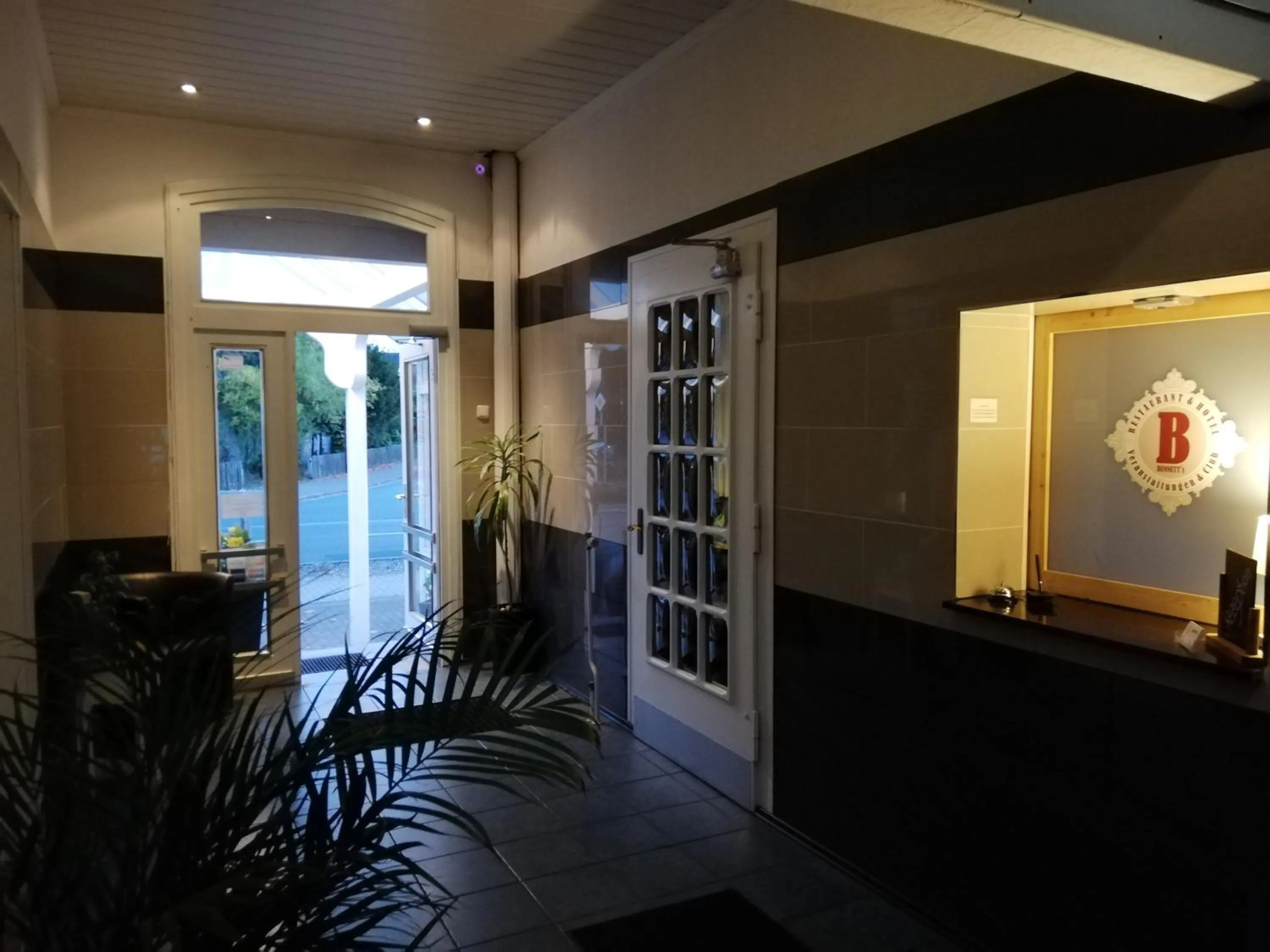 Lobby or reception in Bennetts Restaurant und Hotel