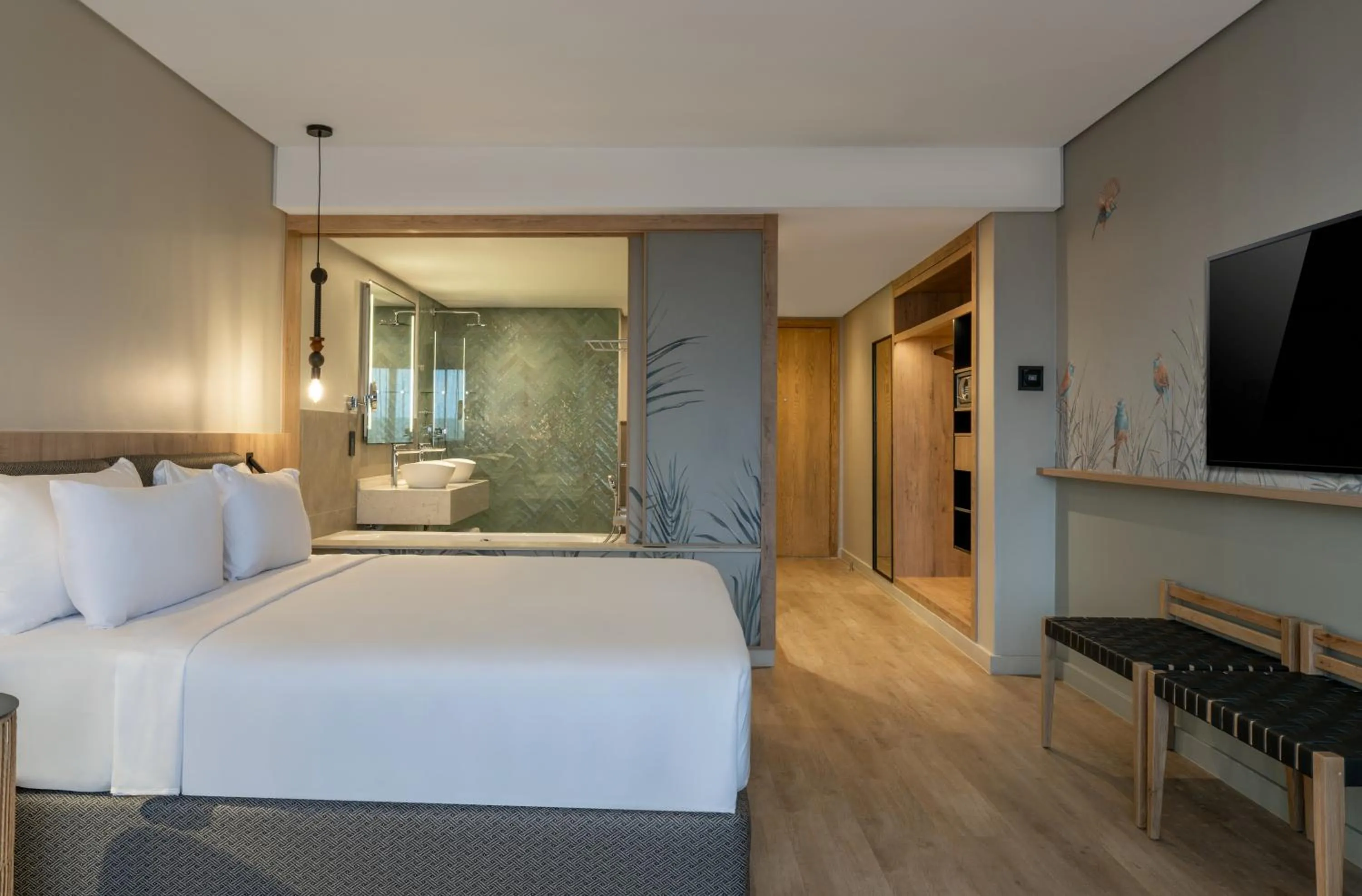 Bed in Radisson Safari Hotel Hoedspruit