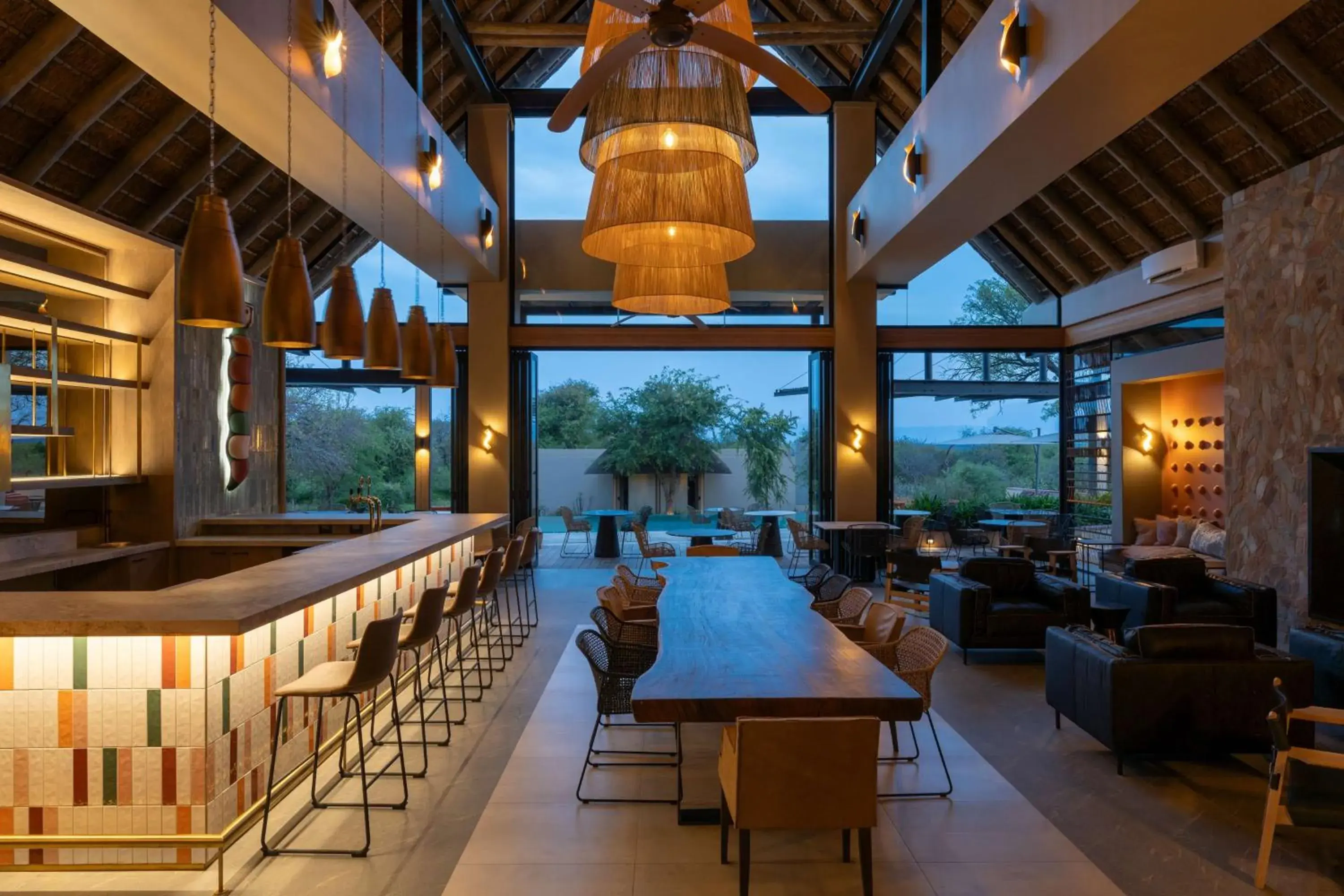 Lounge or bar in Radisson Safari Hotel Hoedspruit Lounge or bar in Radisson Safari Hotel Hoedspruit