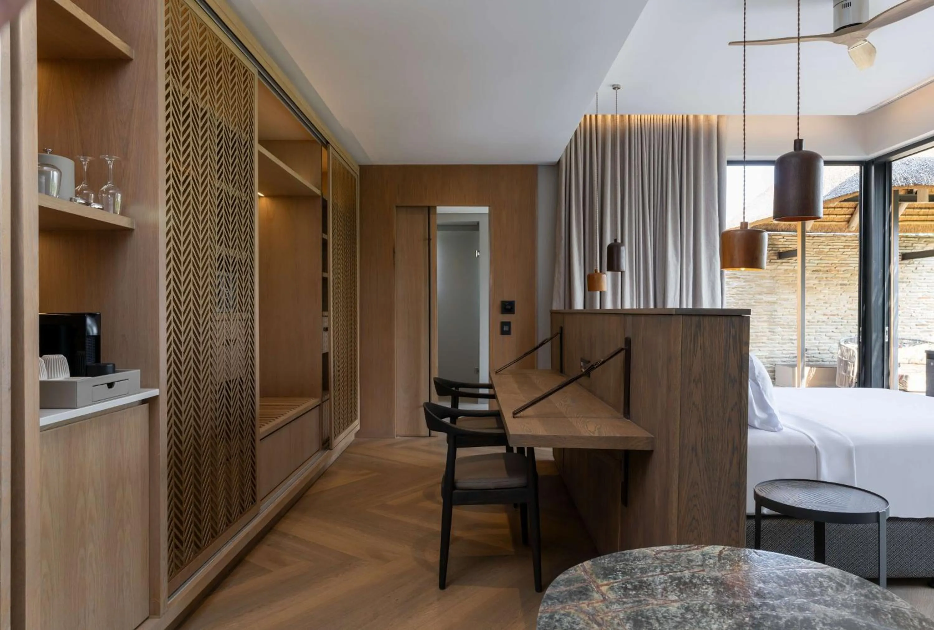 Photo of the whole room, Bed in Radisson Safari Hotel Hoedspruit