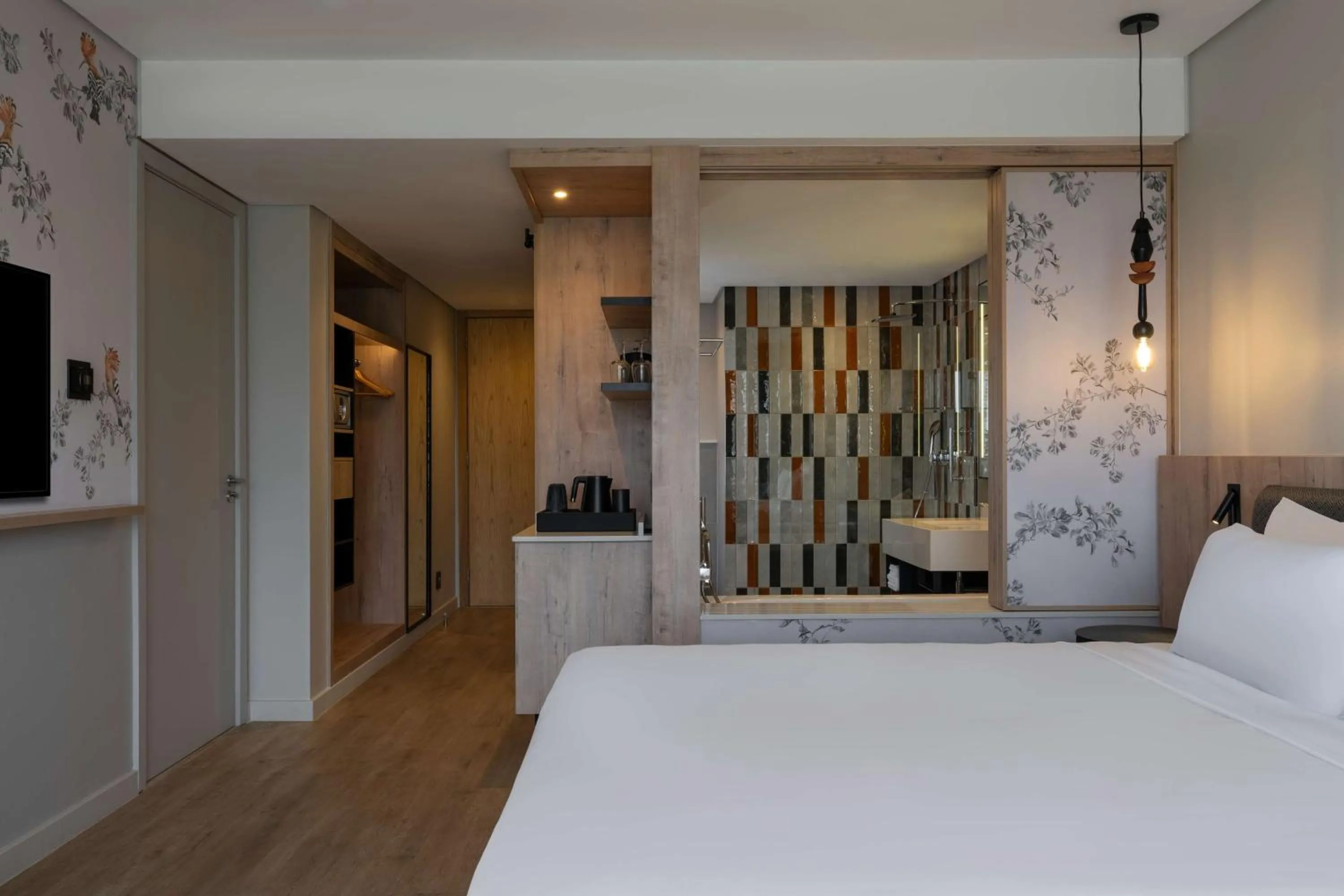 Bedroom, Bed in Radisson Safari Hotel Hoedspruit