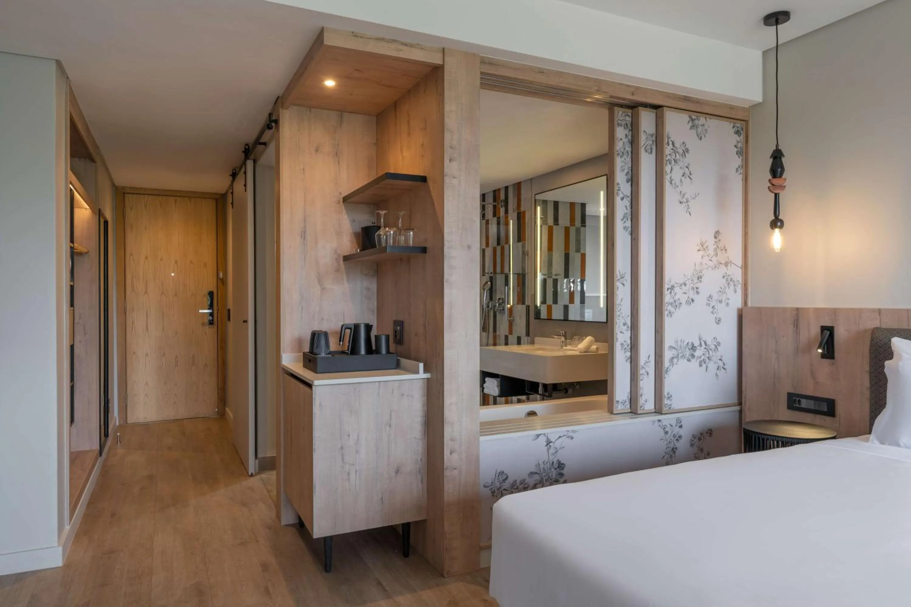 Bedroom, Bed in Radisson Safari Hotel Hoedspruit