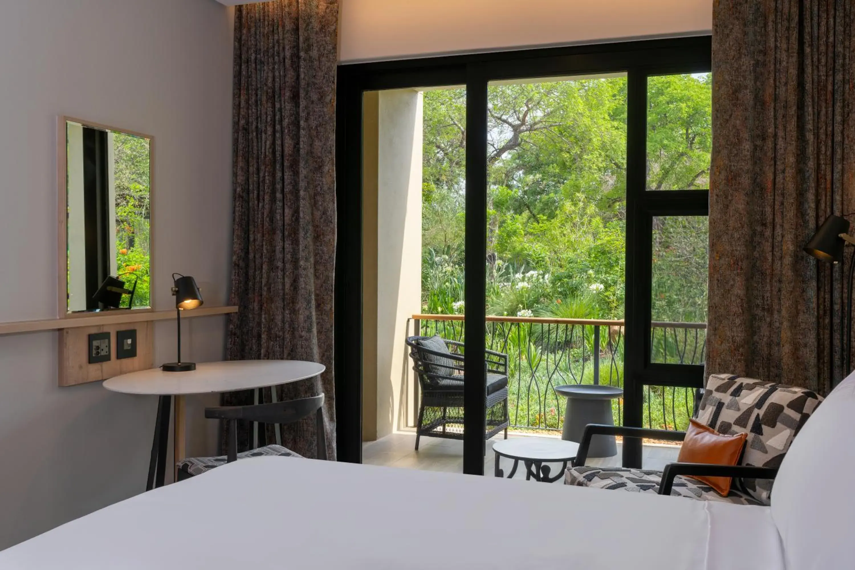 Standard Room in Radisson Safari Hotel Hoedspruit Standard Room in Radisson Safari Hotel Hoedspruit