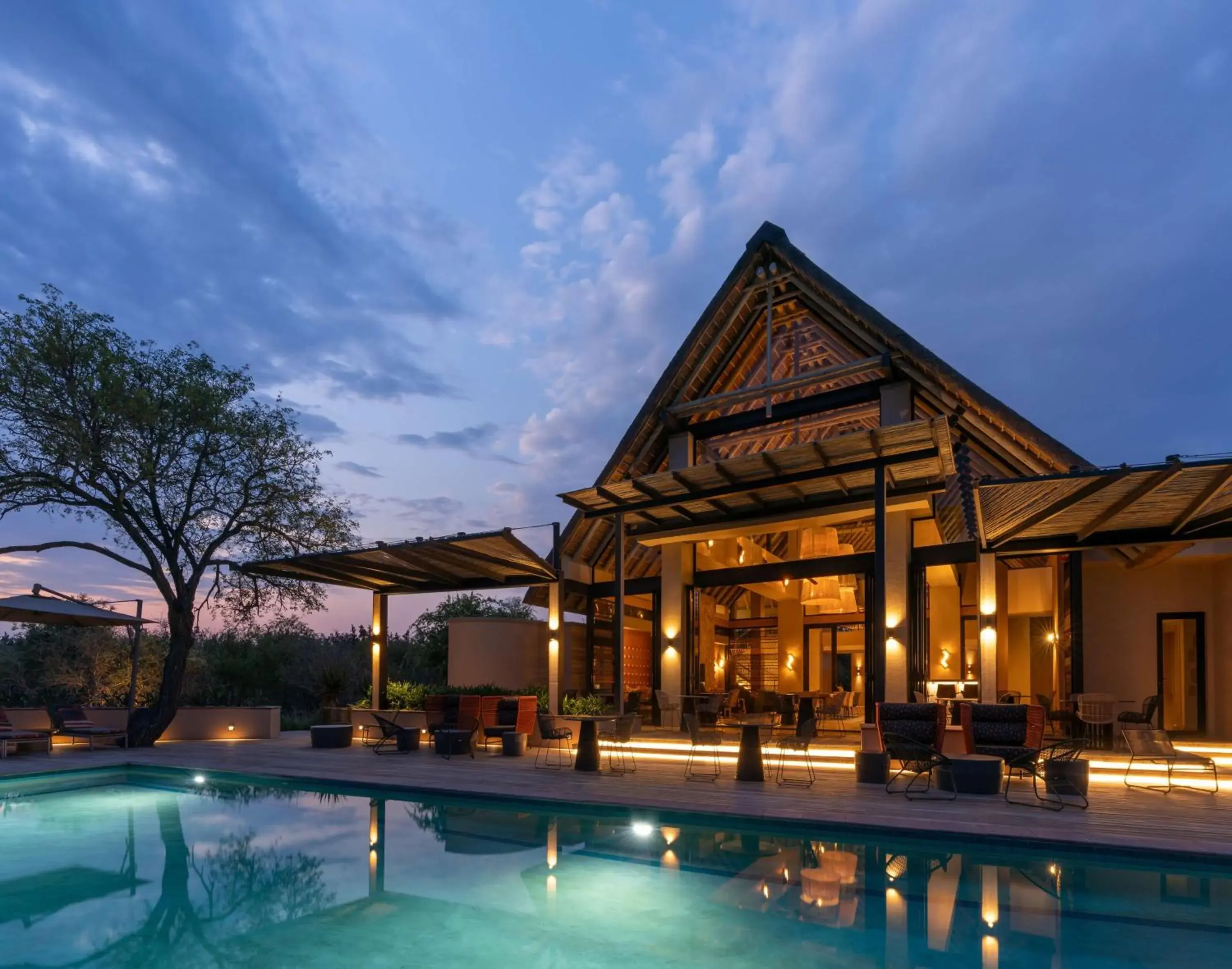Property building in Radisson Safari Hotel Hoedspruit Property building in Radisson Safari Hotel Hoedspruit