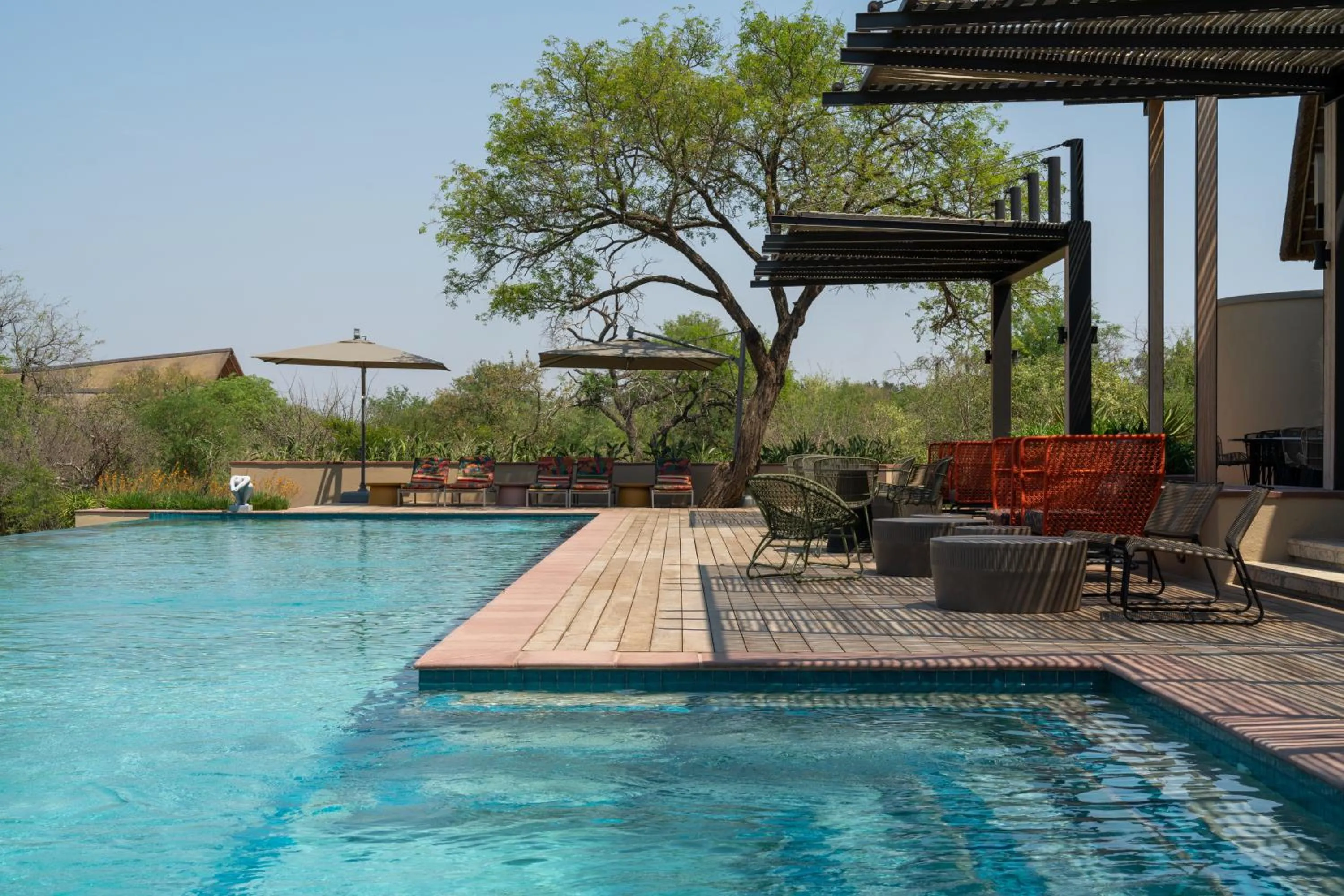 Swimming pool in Radisson Safari Hotel Hoedspruit