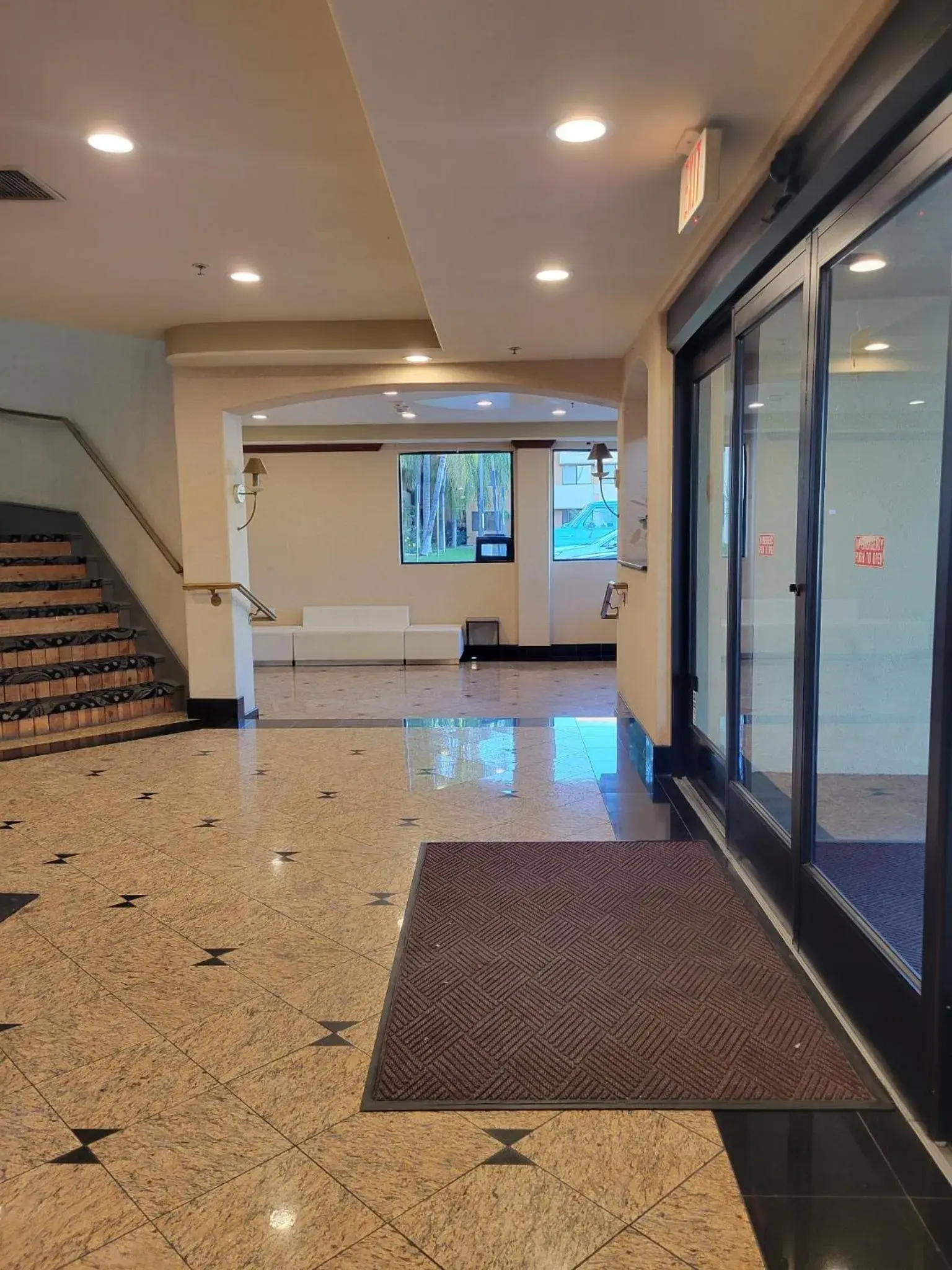 Lobby or reception in Hotel Xola Lobby or reception in Hotel Xola