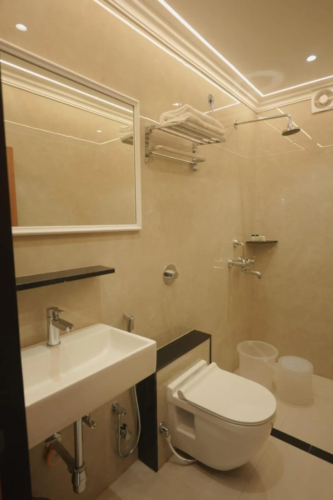 Shri Ram Paying Guest House Premium Rooms