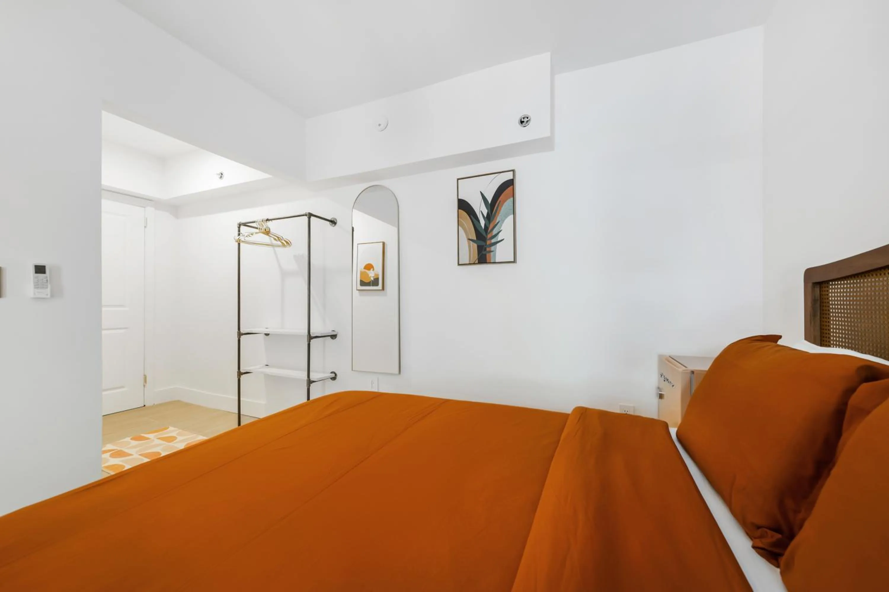 Bed in Tropics Hotel Miami Beach