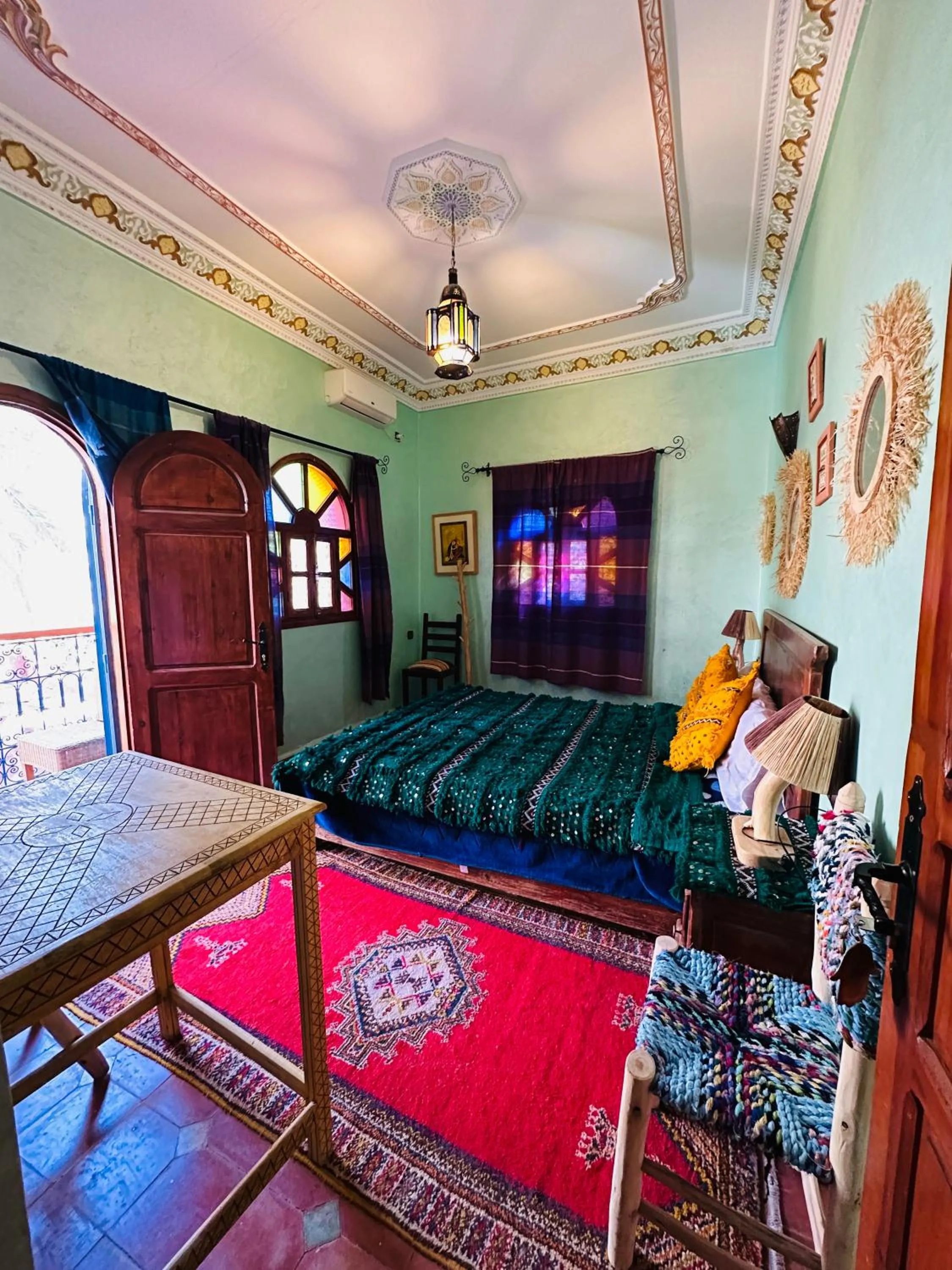 Bedroom in Riad Soleil du Monde