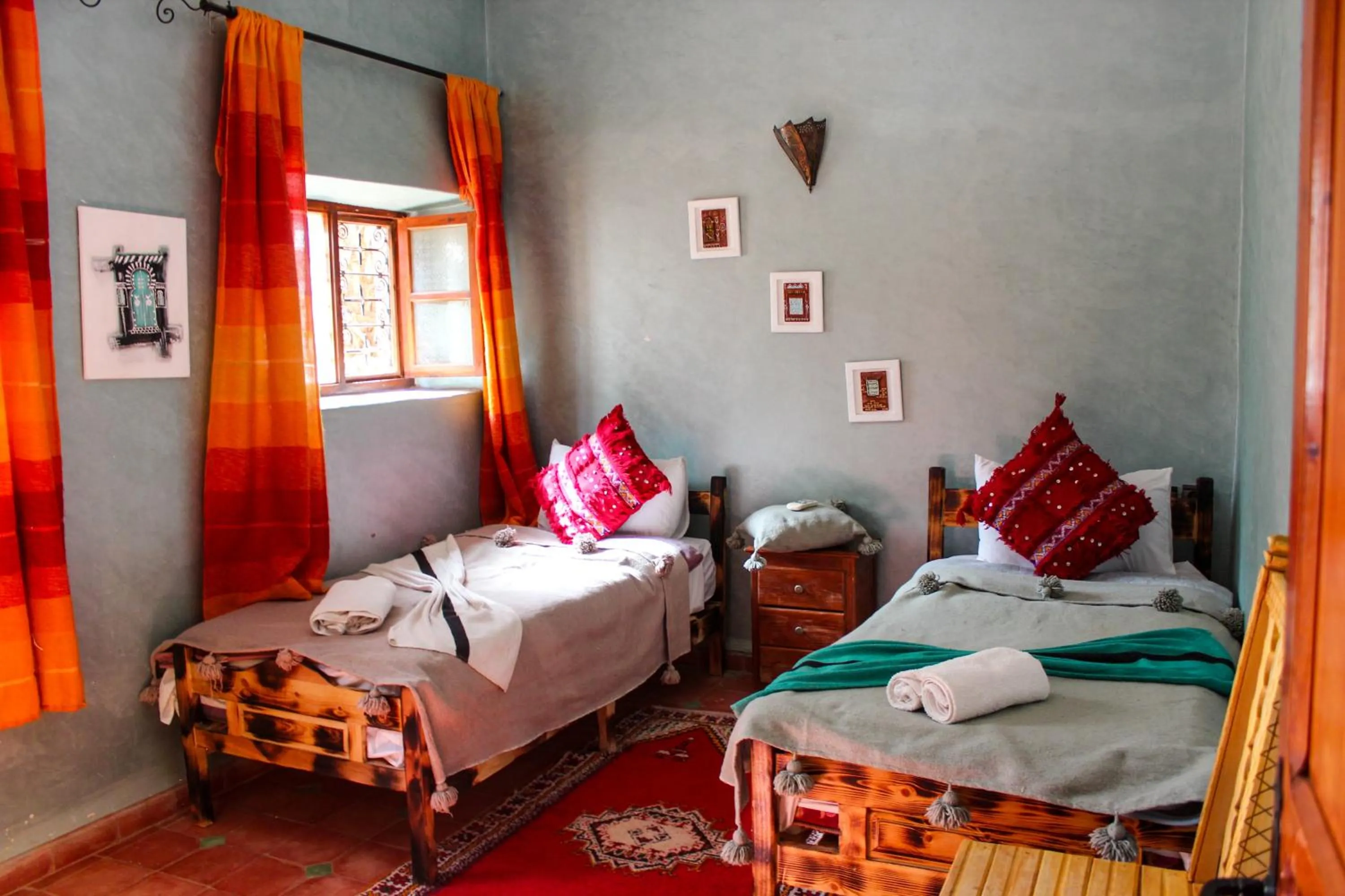 Bed in Riad Soleil du Monde