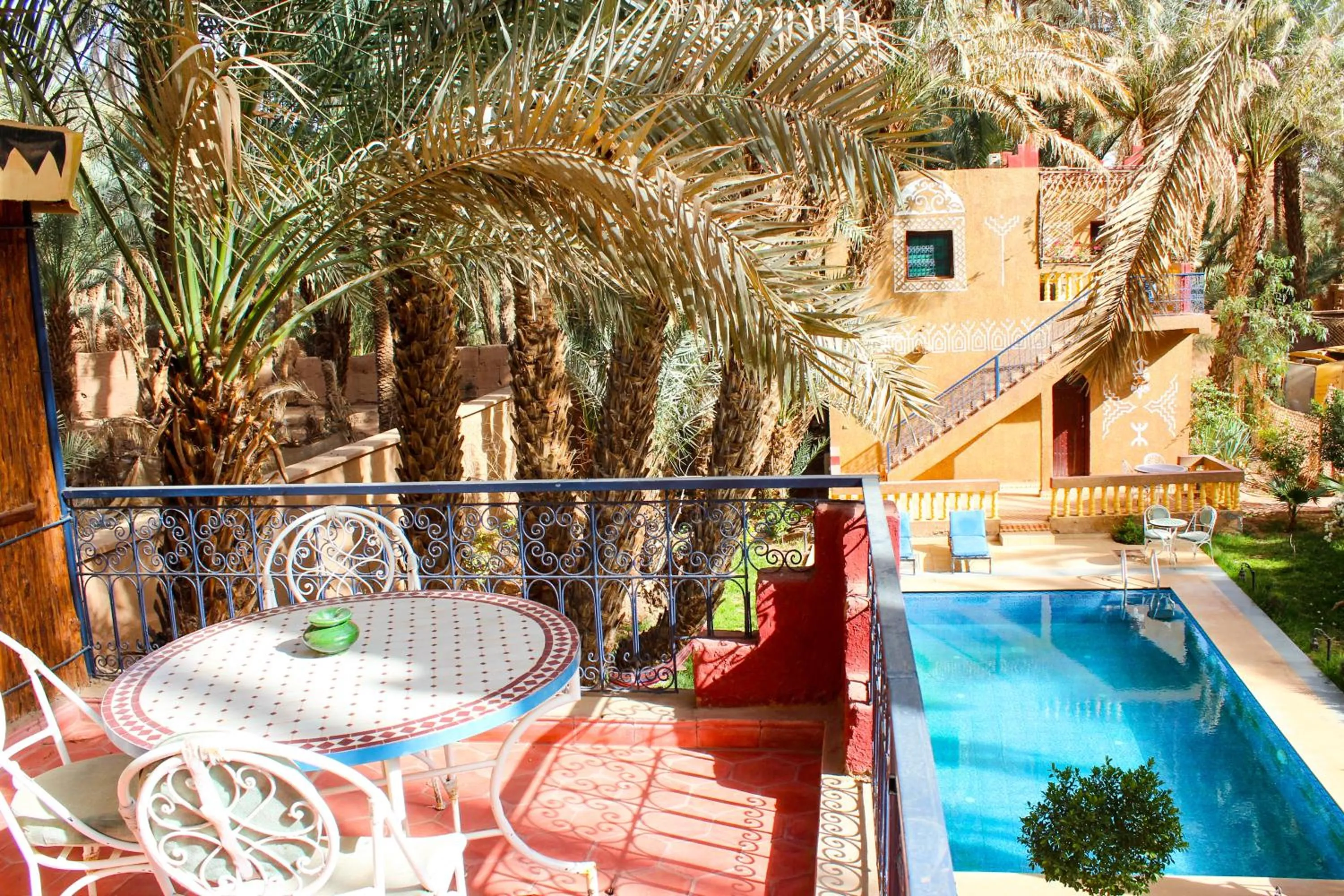 Swimming pool in Riad Soleil du Monde