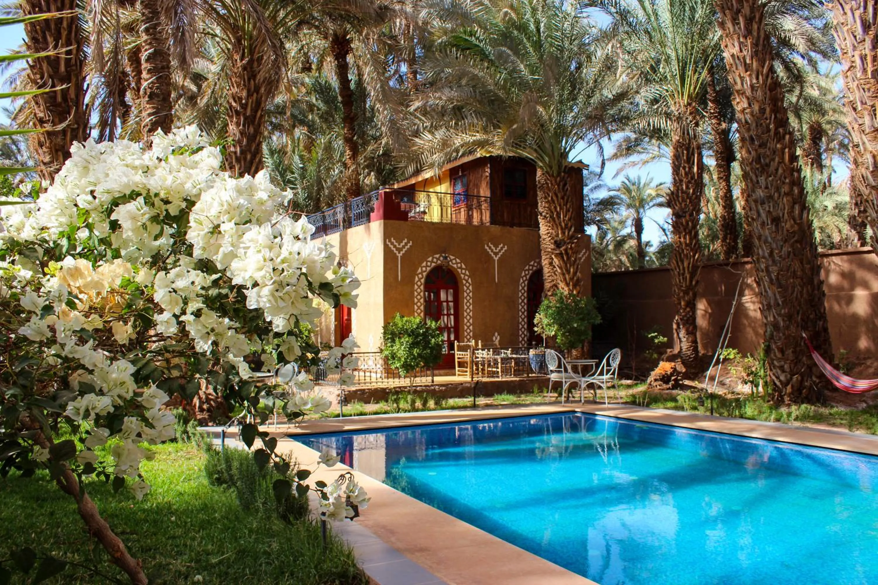 Swimming pool in Riad Soleil du Monde