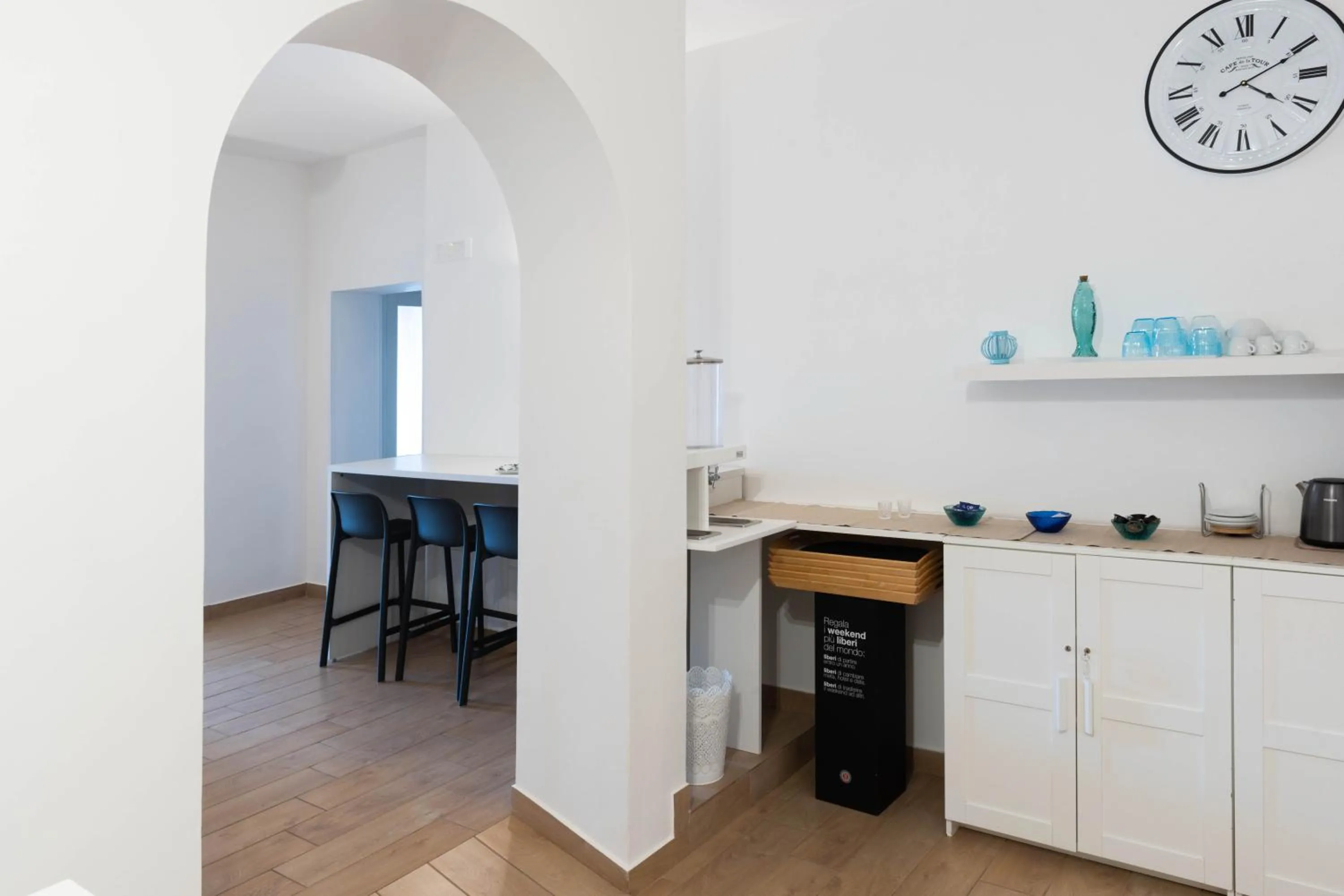 Coffee/tea facilities in Sirentum Rooms