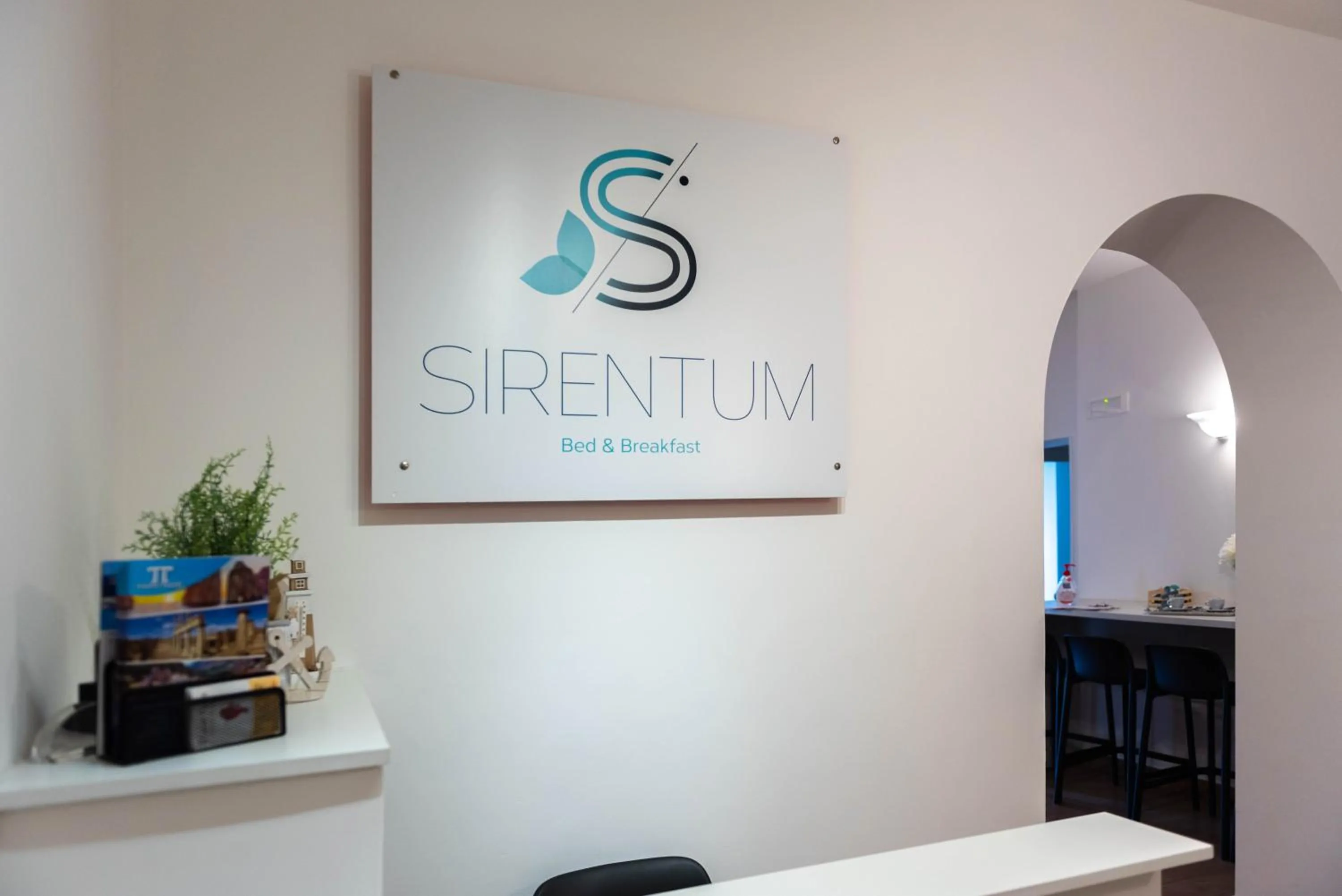 Logo/Certificate/Sign in Sirentum Rooms