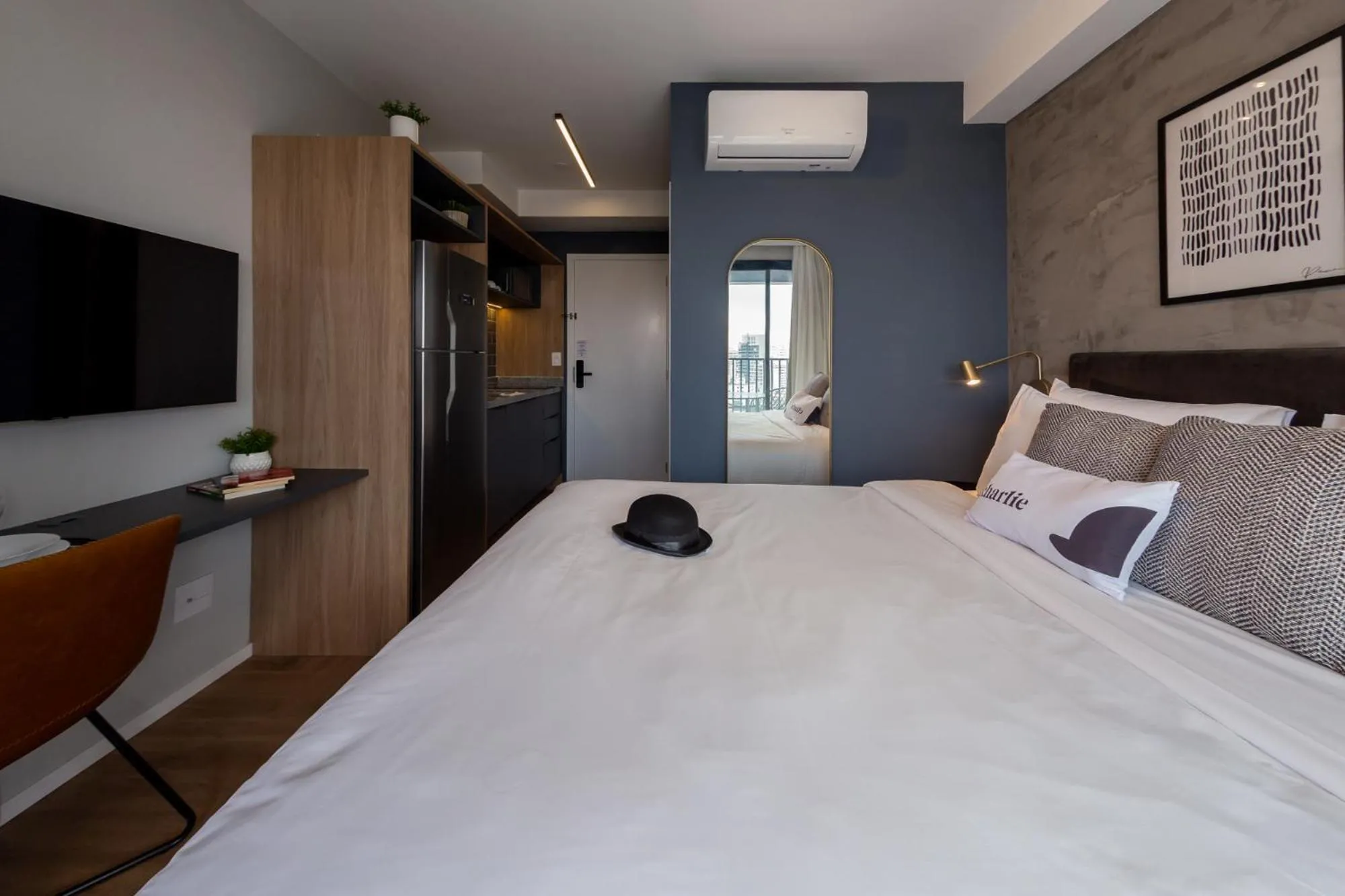 Bed in Charlie Nik Vila Mariana
