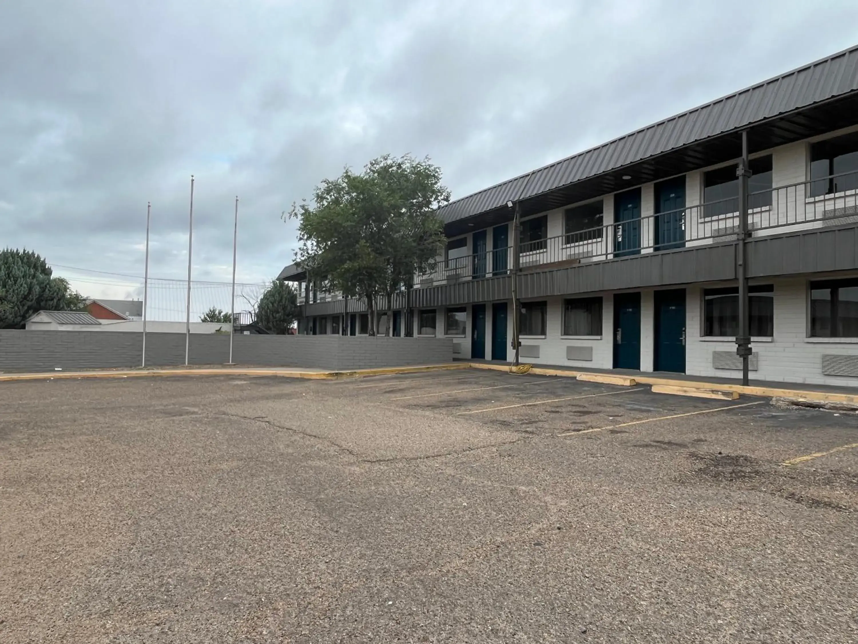 Property building in Motel 6 Borger, TX Boom Town Property building in Motel 6 Borger, TX Boom Town