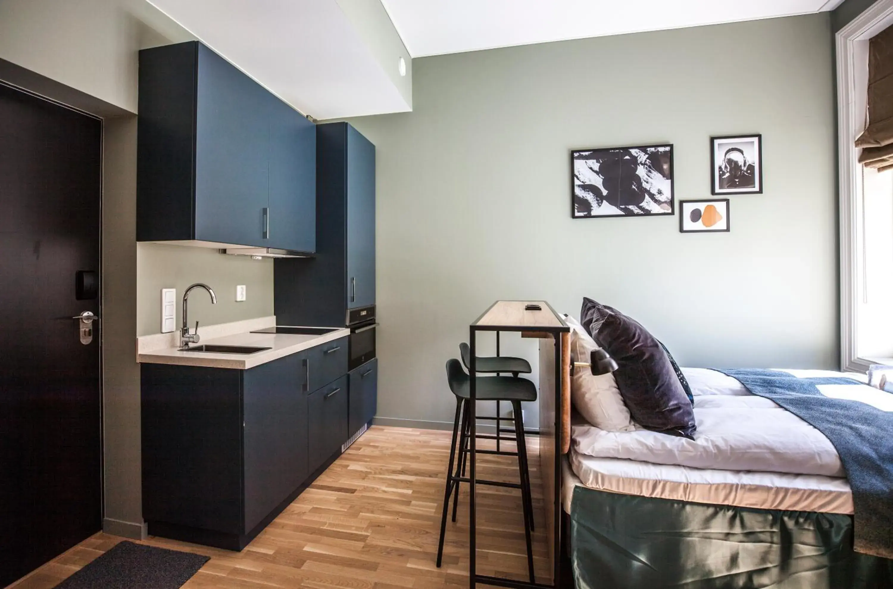 Kitchen or kitchenette, Bed in Frogner House - Nationaltheatret Kitchen or kitchenette, Bed in Frogner House - Nationaltheatret