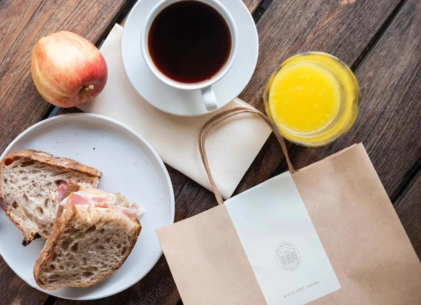 Breakfast in Frogner House - Nationaltheatret Breakfast in Frogner House - Nationaltheatret