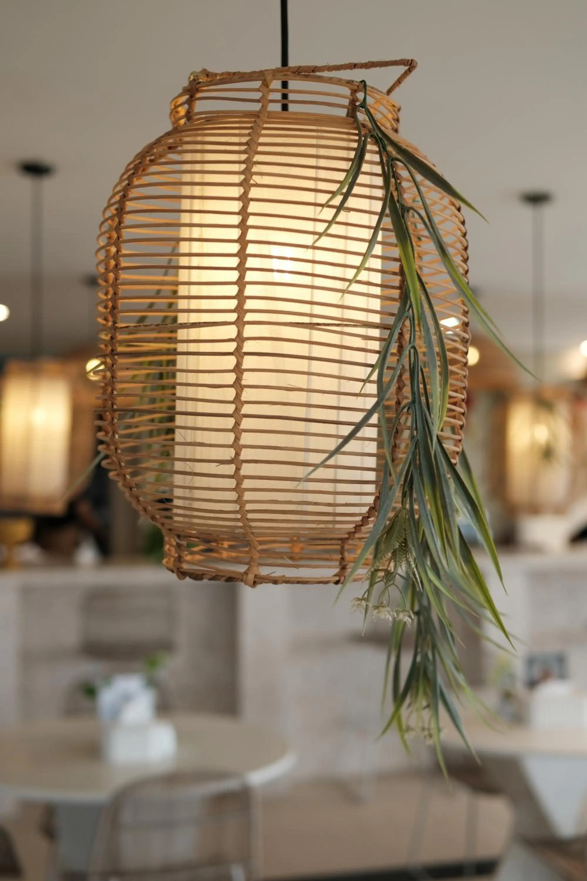 Restaurant/places to eat in Aster Apartment Bali