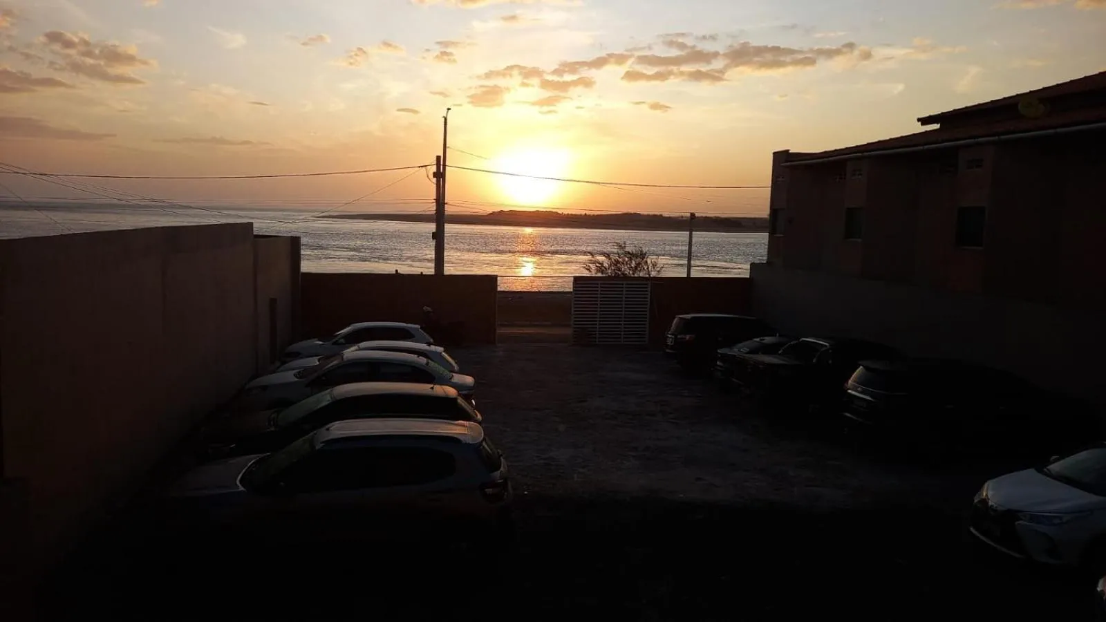 Hana Praia Hotel