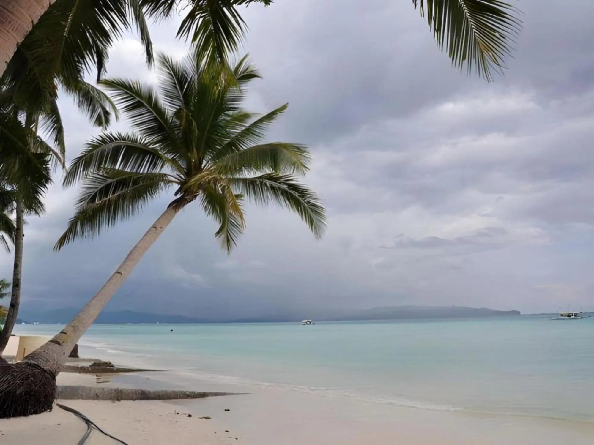 Beach in RedDoorz @ LQJ Hotel Old Buswang Kalibo