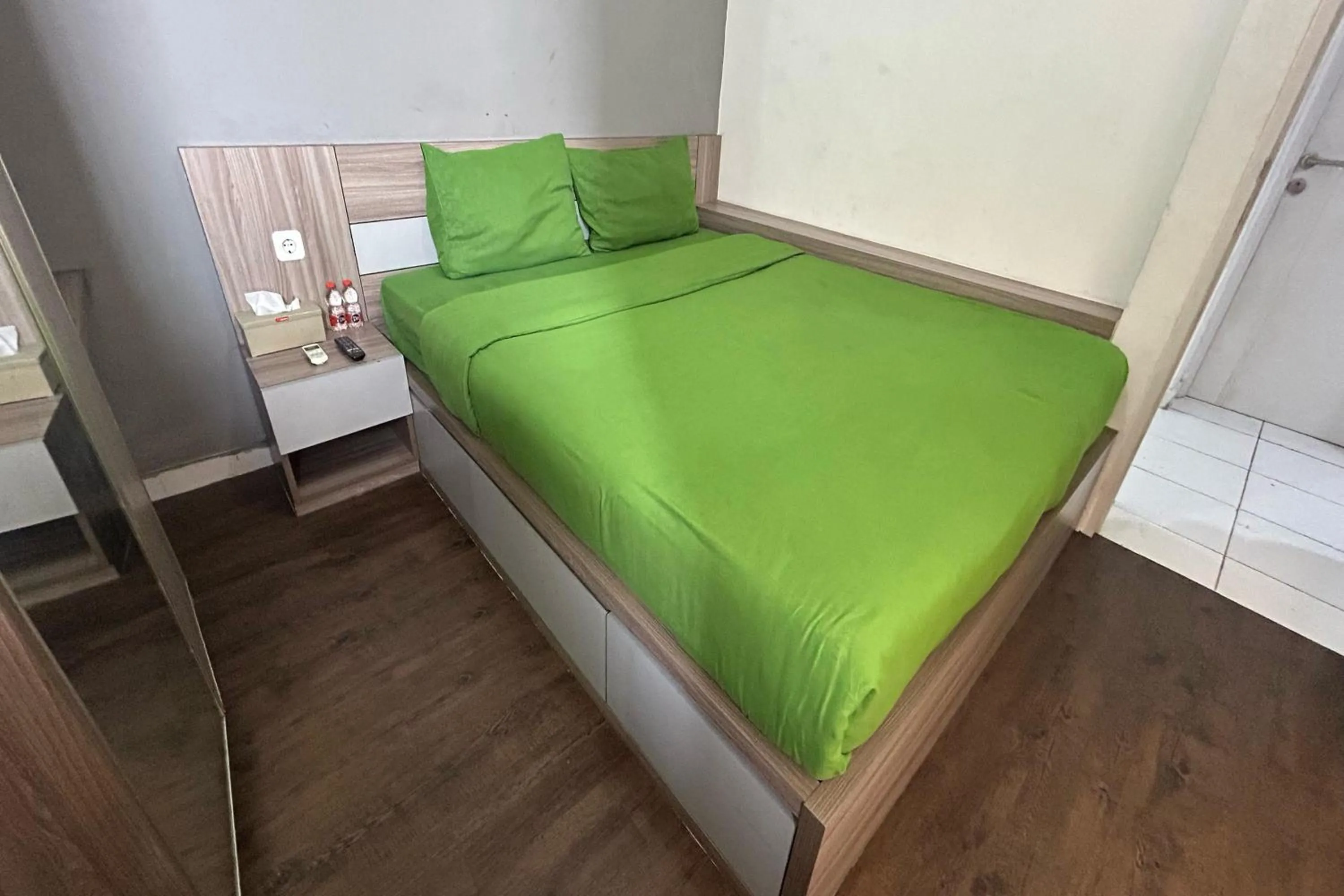 Bed in Barata Home Aeropolis