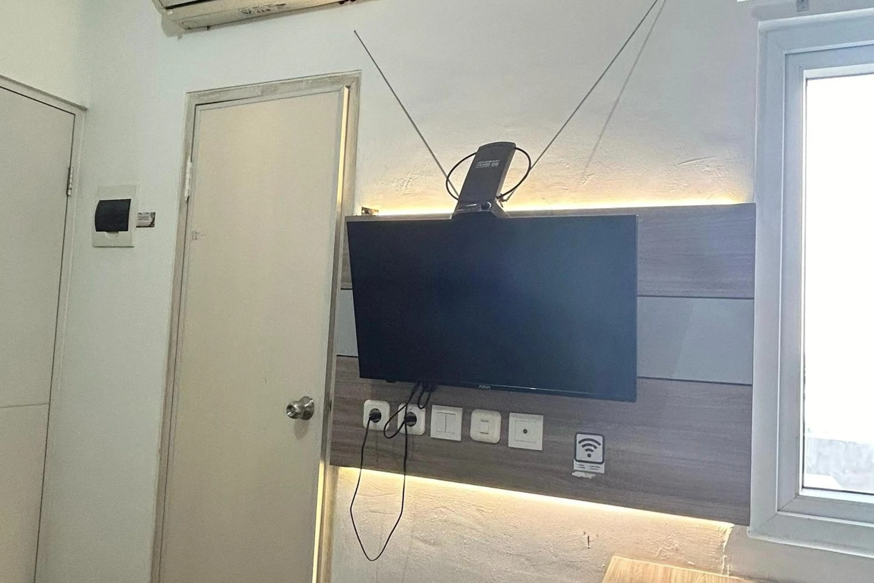 TV and multimedia in Barata Home Aeropolis