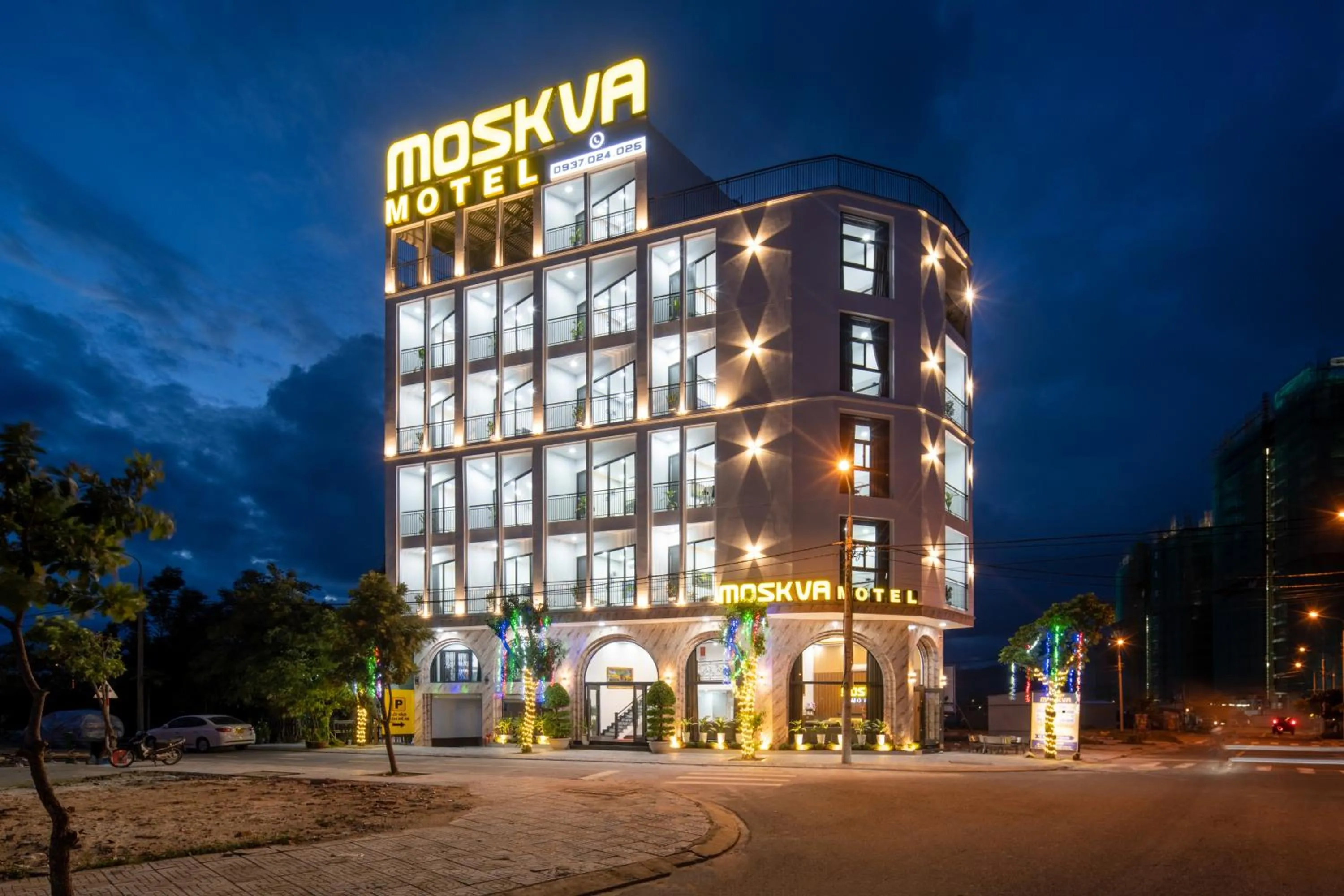 Property building in Moskva Motel & Apartment Danang