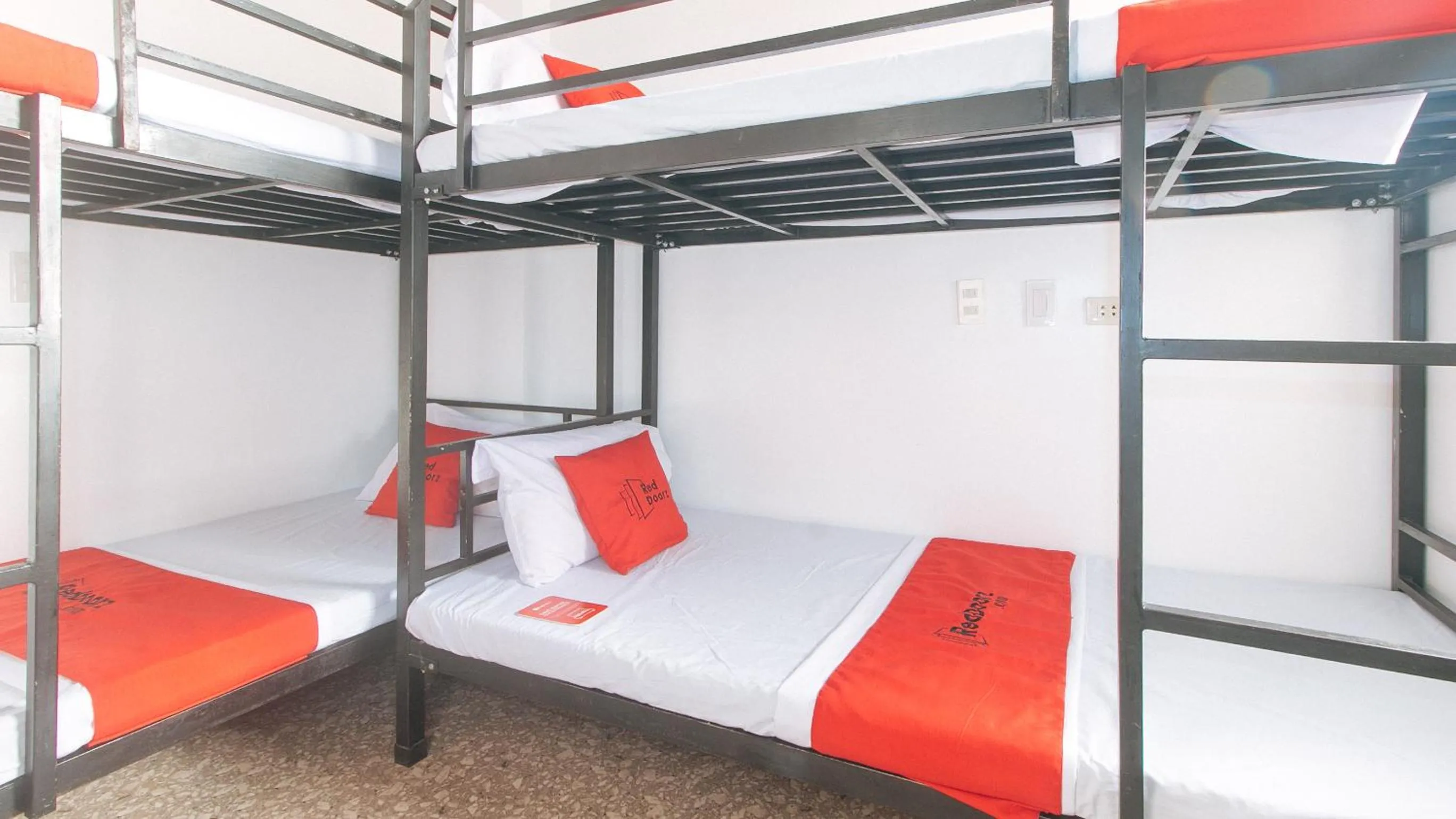 Bedroom, Bed in RedDoorz @ Recson Boracay Hostel