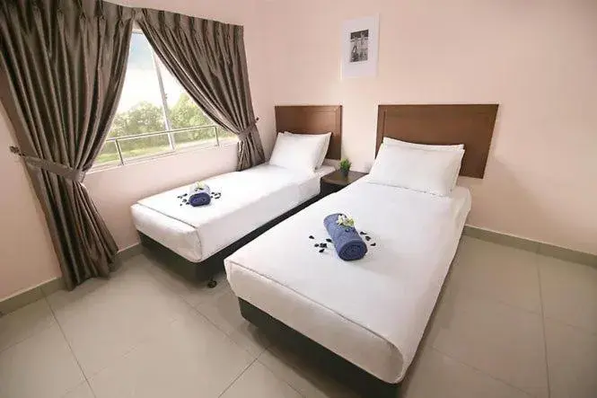 Bed in Sun Inns Hotel Bestari Jaya Bed in Sun Inns Hotel Bestari Jaya