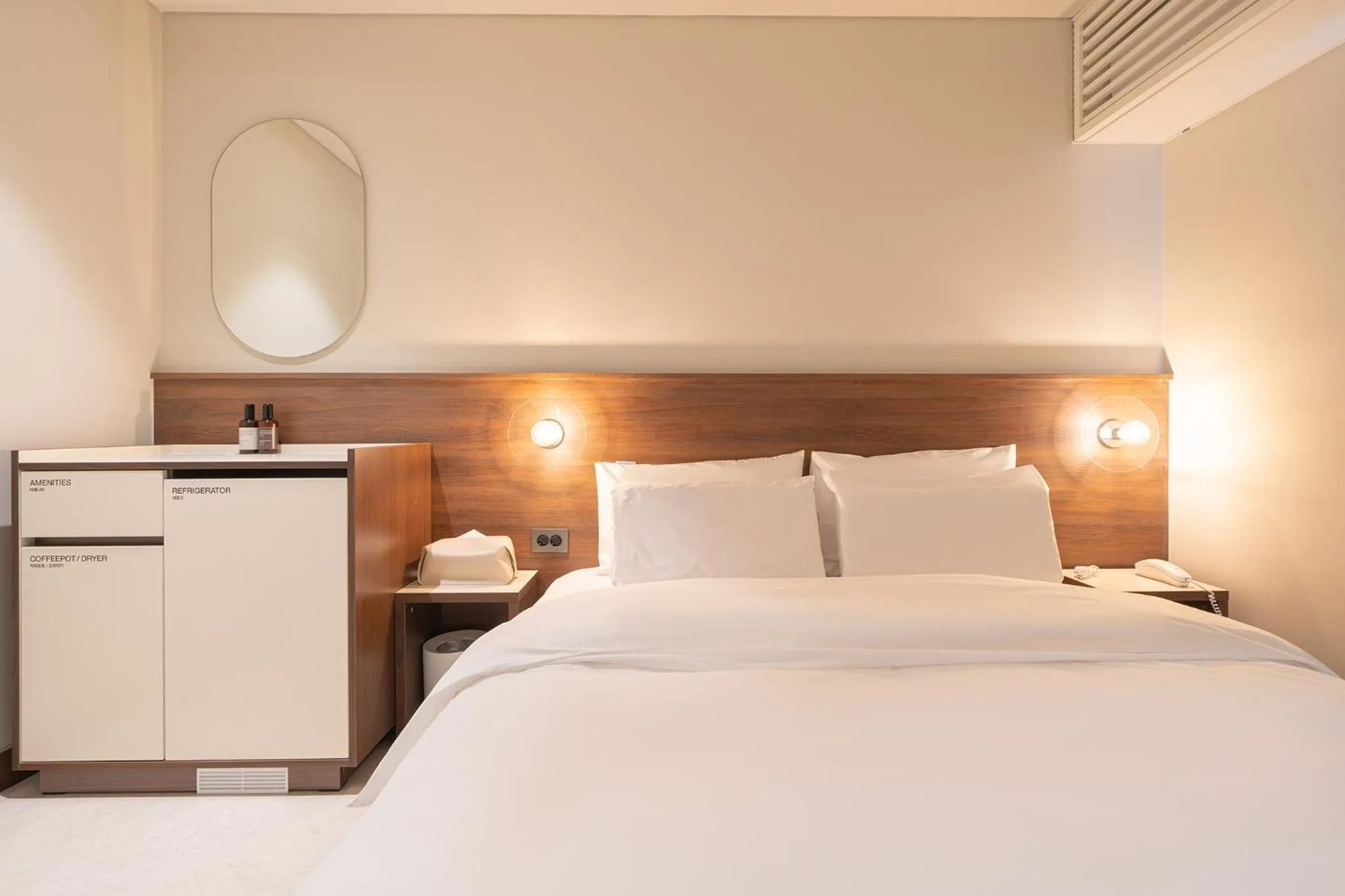 Bed in TimeTerminal Hotel Daejeon 1st by Aank