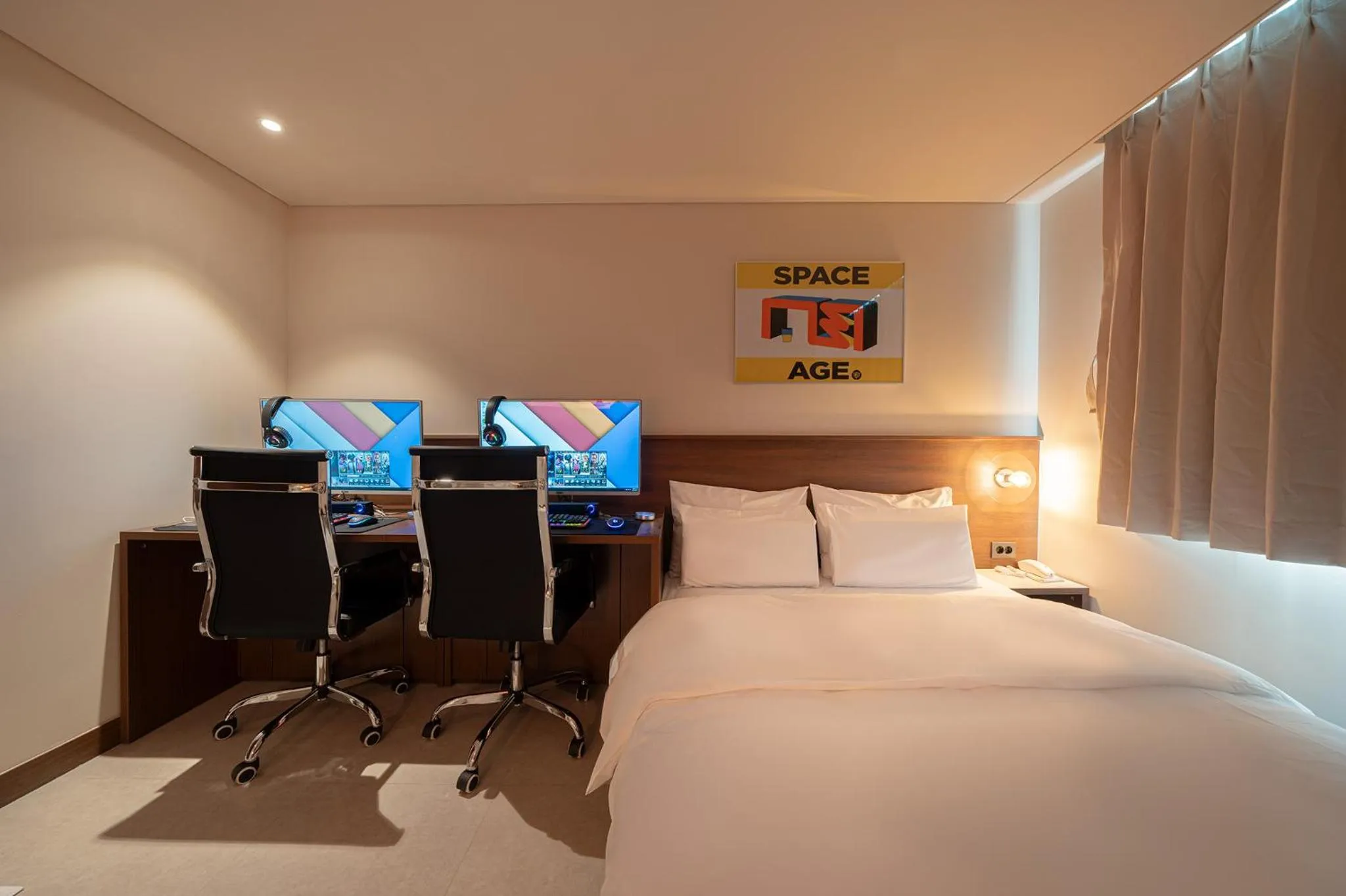 Bed in TimeTerminal Hotel Daejeon 1st by Aank