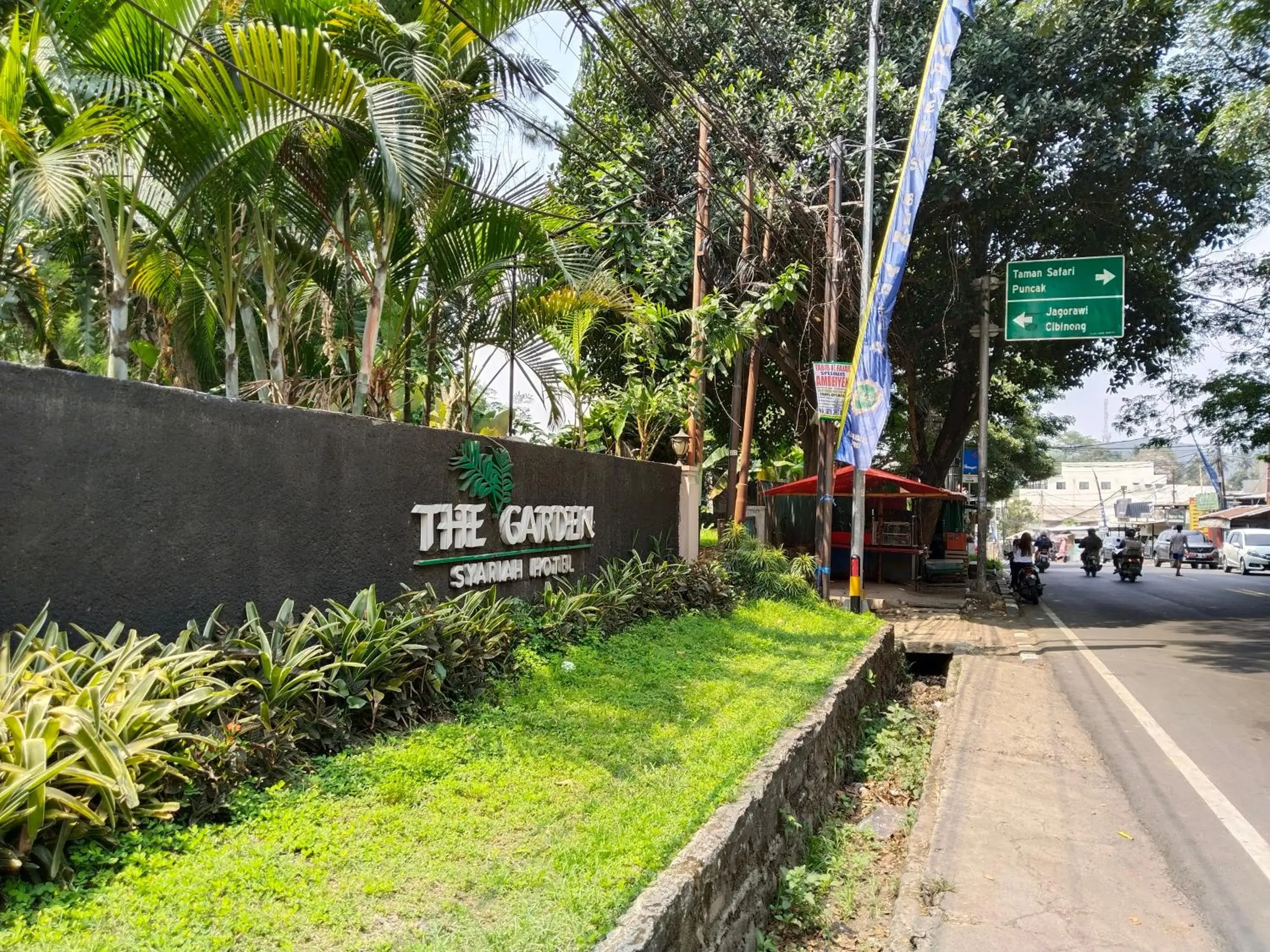 Property building in The Garden Family Guest House powered by Cocotel Property building in The Garden Family Guest House powered by Cocotel