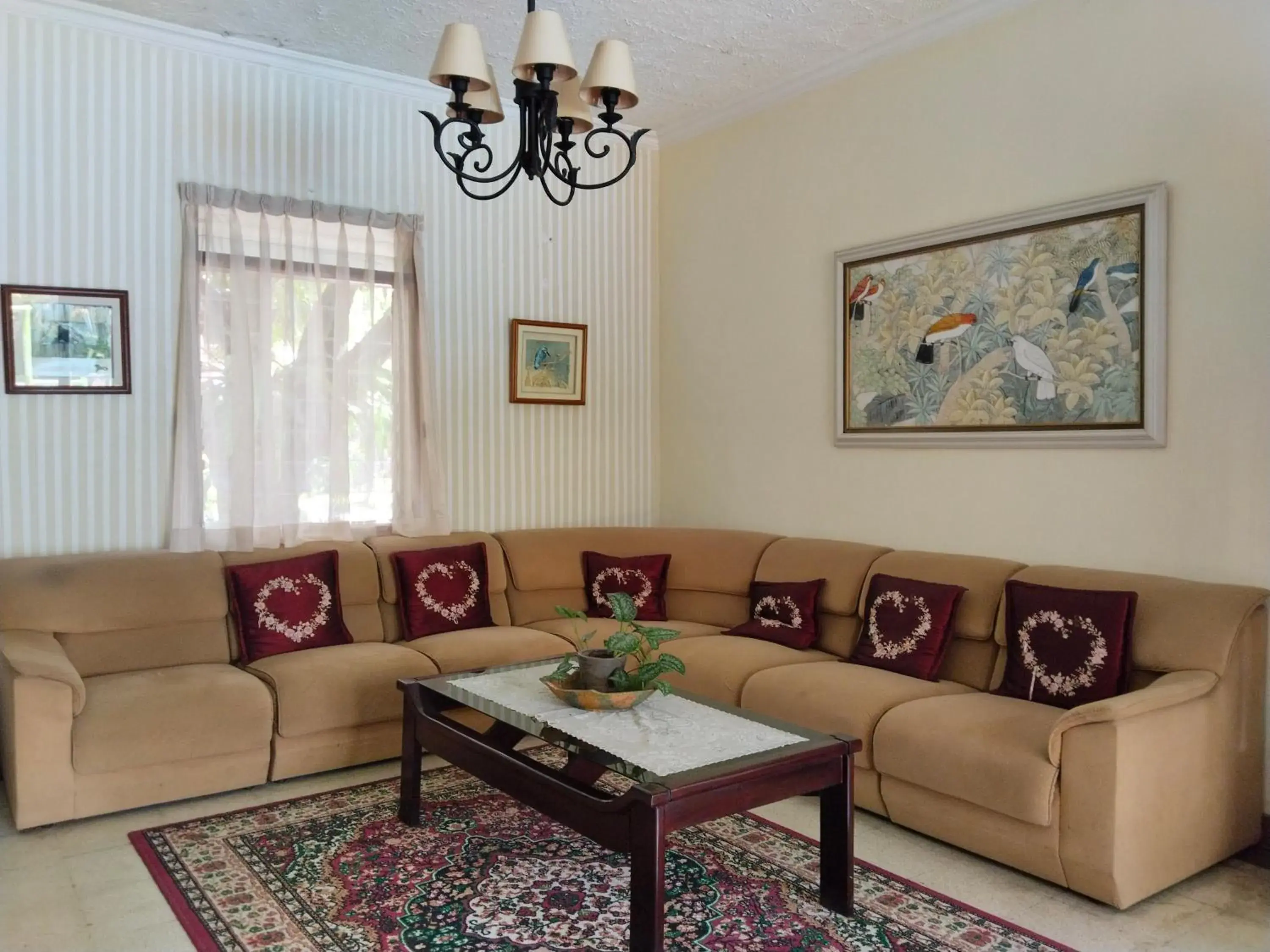 Living room in The Garden Family Guest House powered by Cocotel Living room in The Garden Family Guest House powered by Cocotel