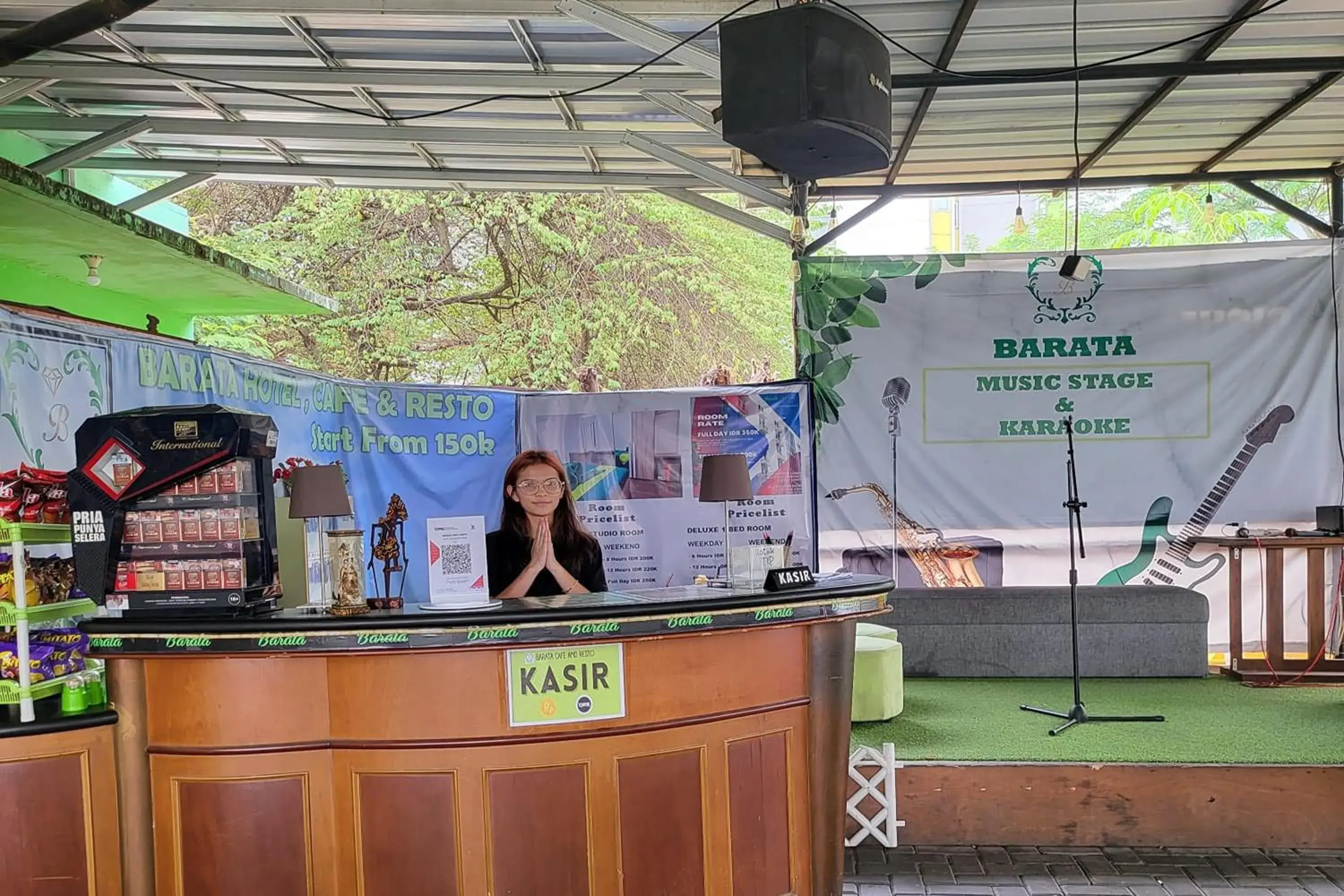 Restaurant/places to eat in Barata Residence Aeropolis Restaurant/places to eat in Barata Residence Aeropolis