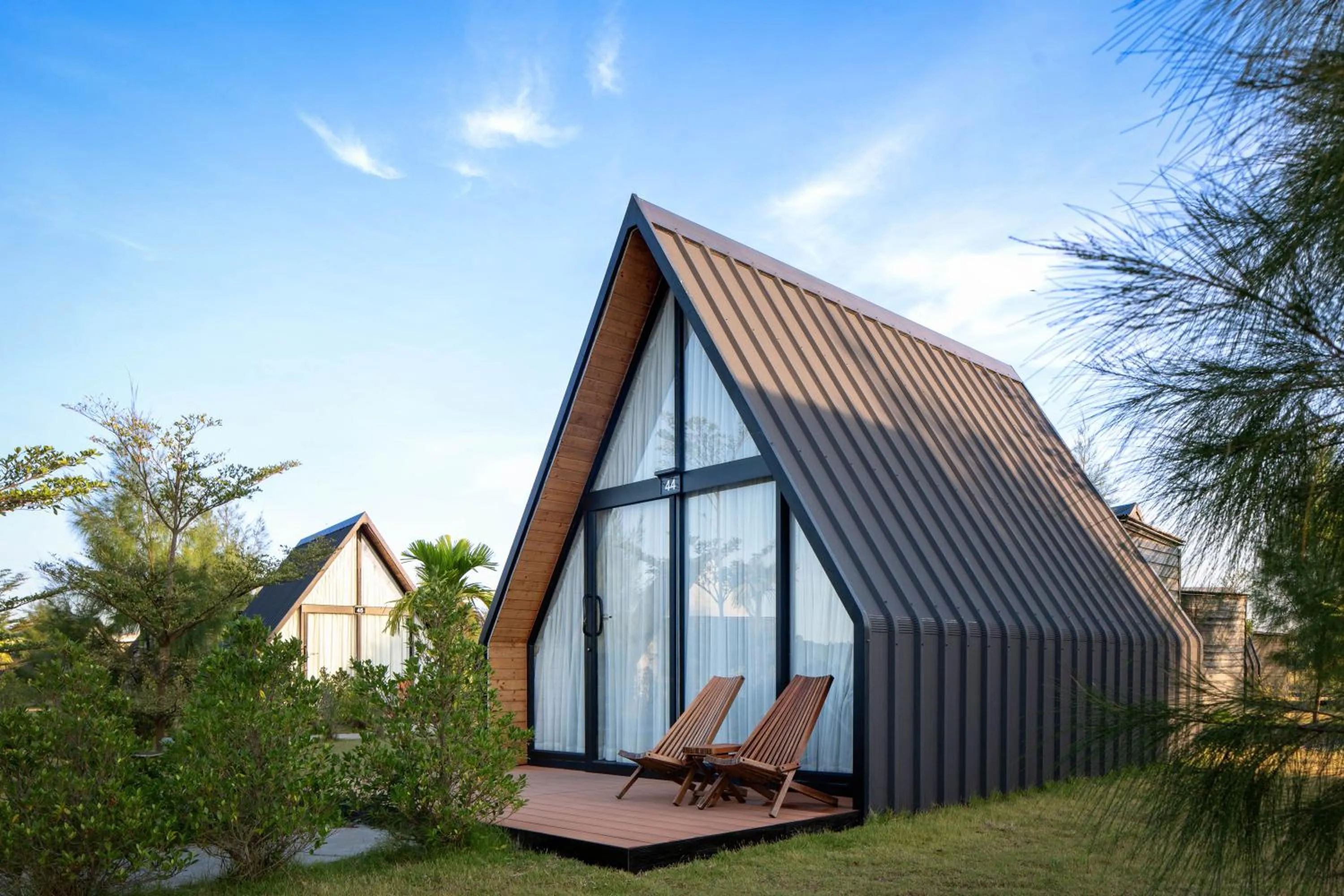 Property building in Summer Bay Beach Club & Cabins Sihanoukville by Preference