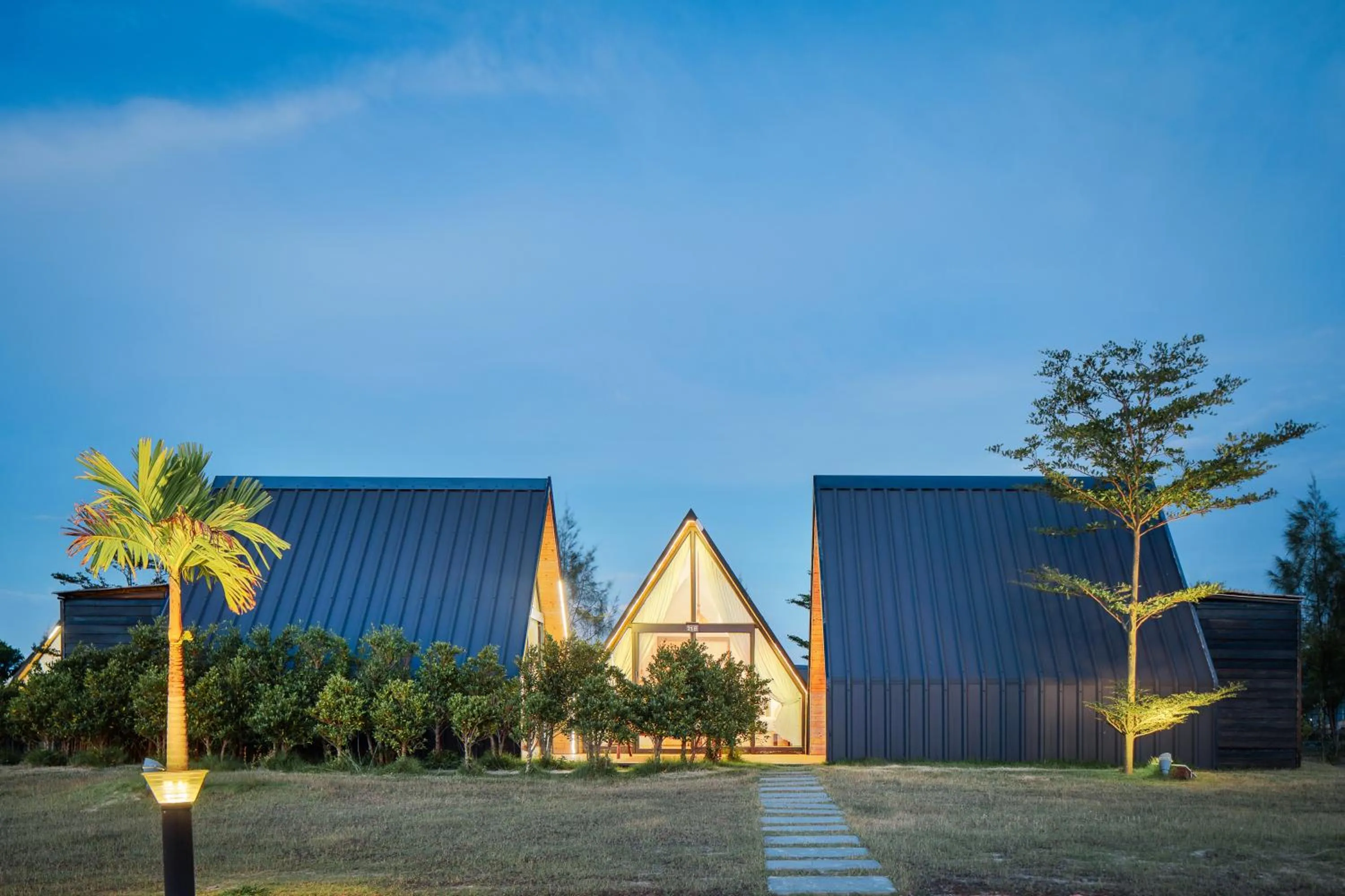 Property building in Summer Bay Beach Club & Cabins Sihanoukville by Preference