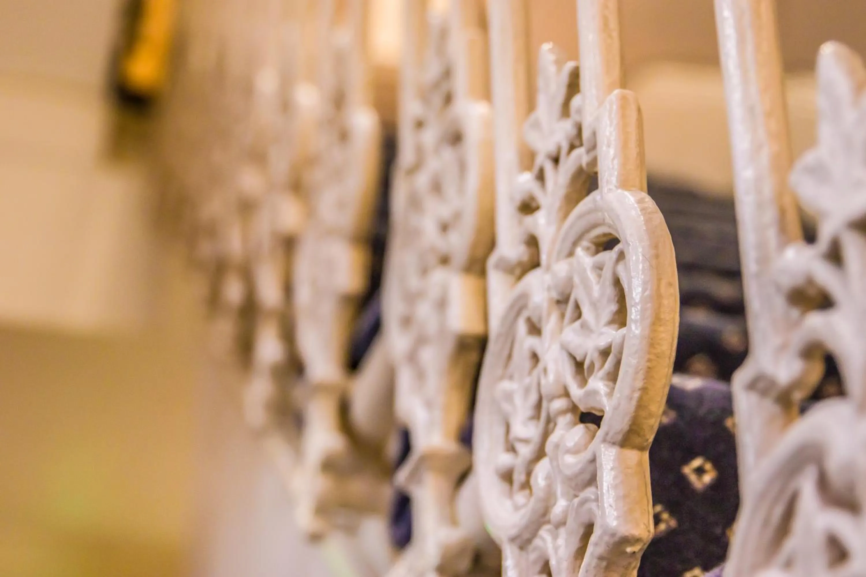 Decorative detail in London Town Hotel