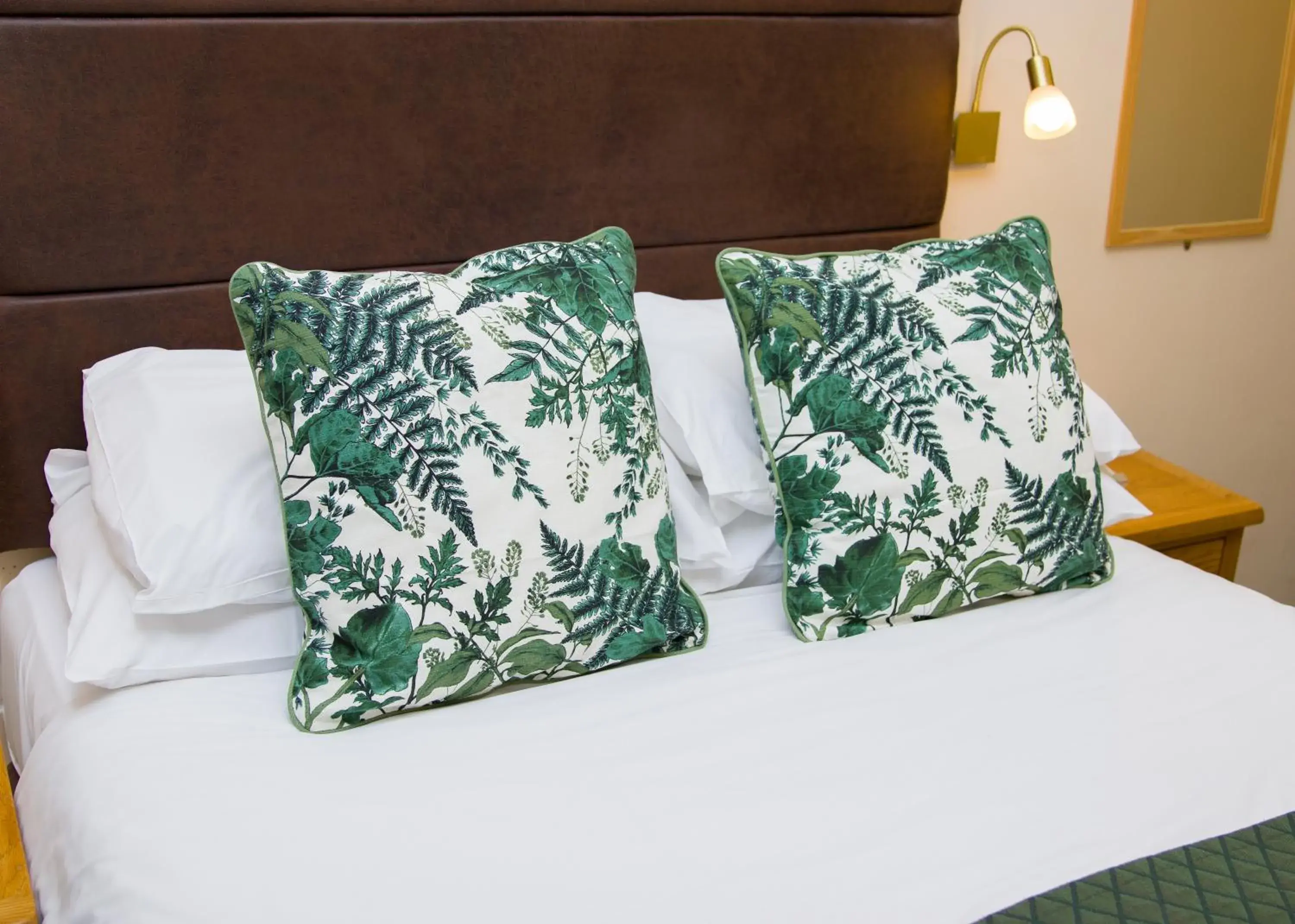 Bedroom, Bed in London Town Hotel Bedroom, Bed in London Town Hotel