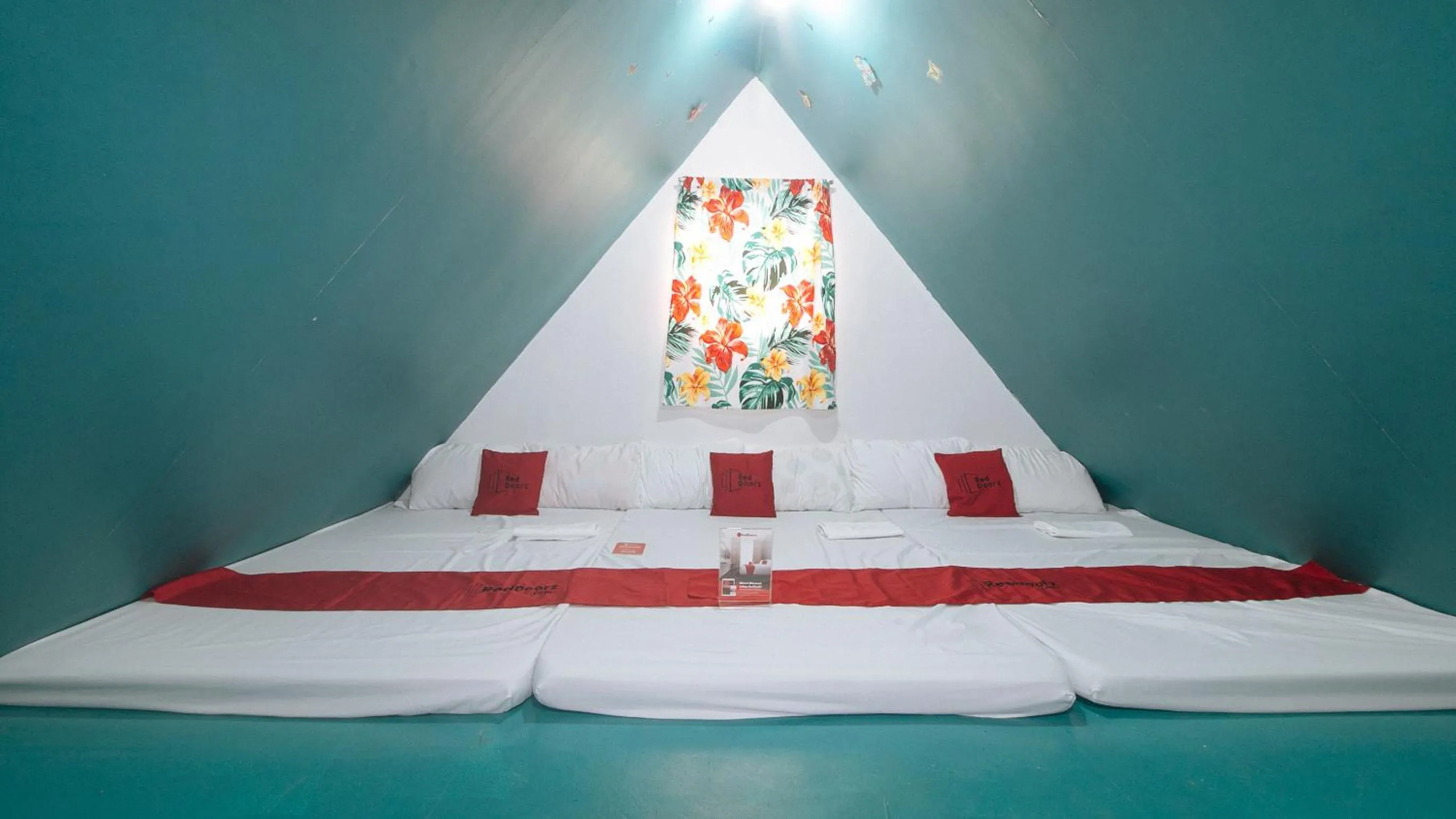 Bedroom in RedDoorz @ Cristina's Hideaway Resort Tanay