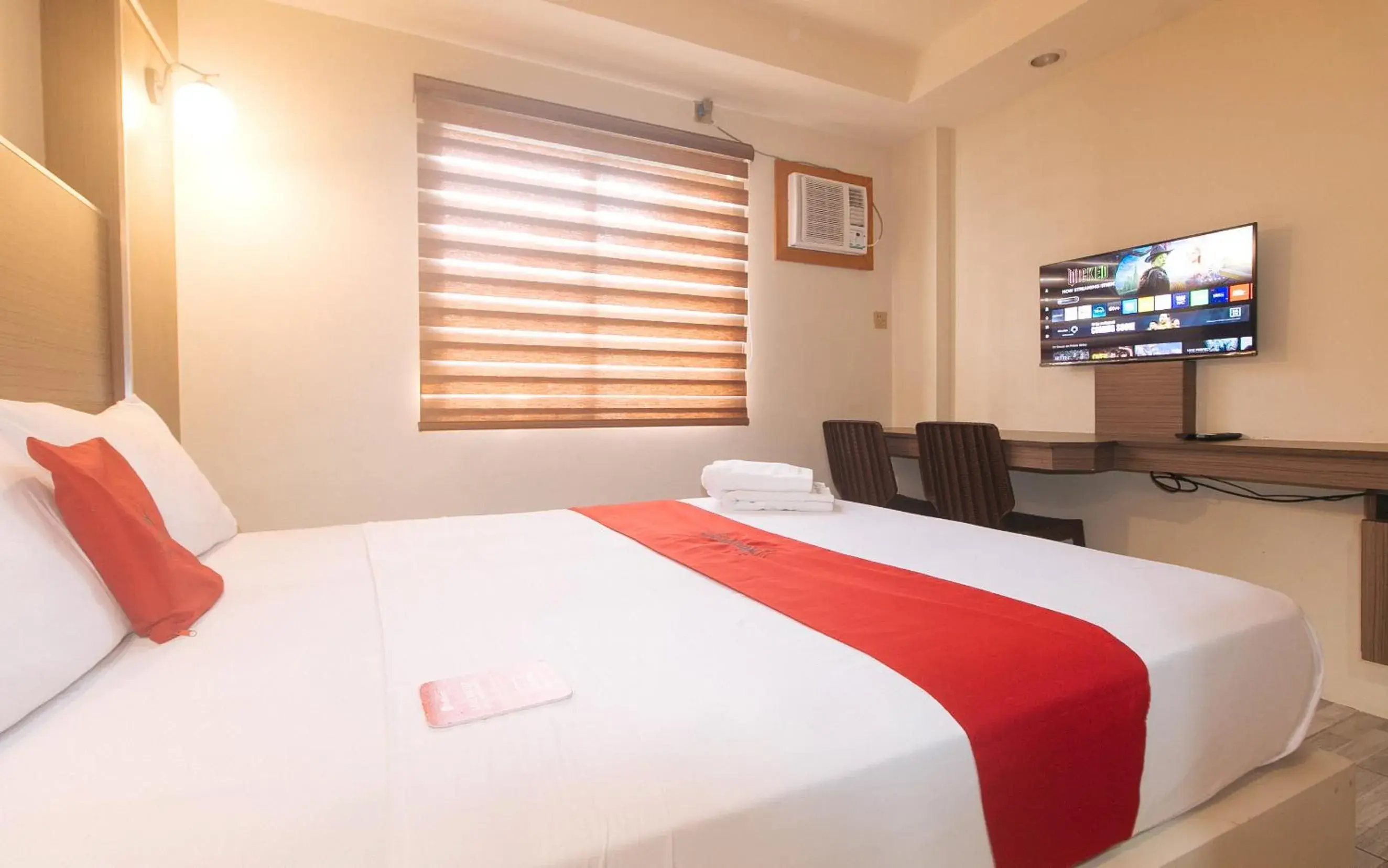 Standard Double Room in Washington Guest House Olongapo Standard Double Room in Washington Guest House Olongapo