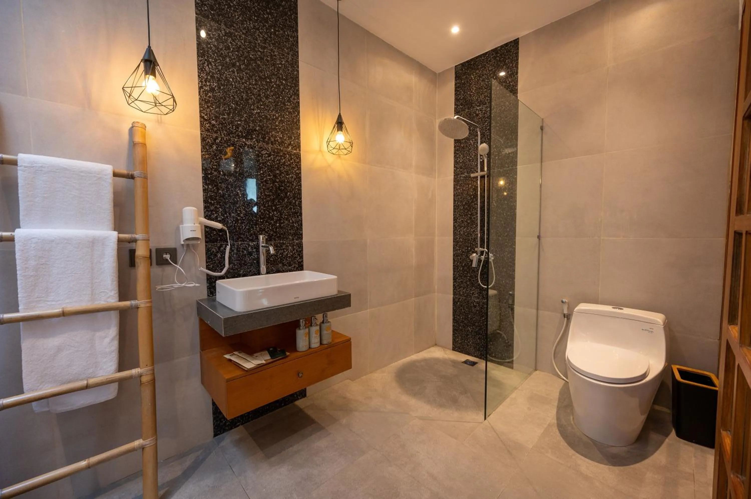 Bathroom in Kairos Villa Ubud by Omkara Experience