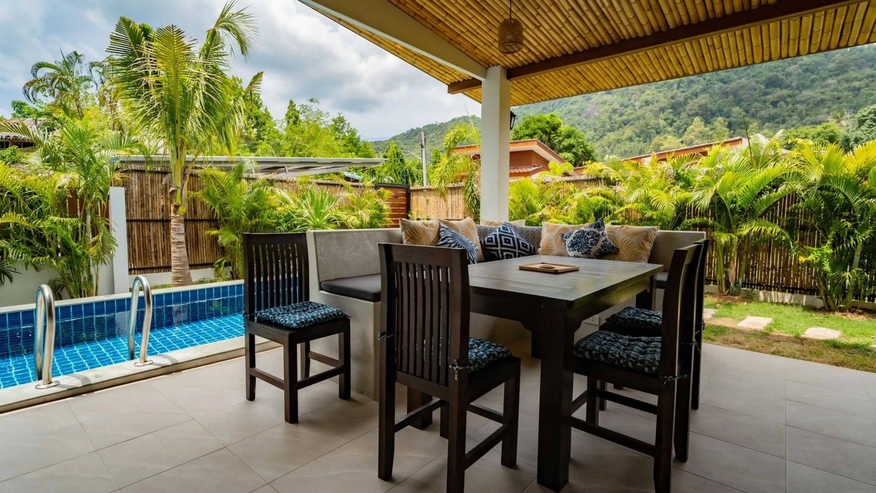 Temple villas Koh Phangan