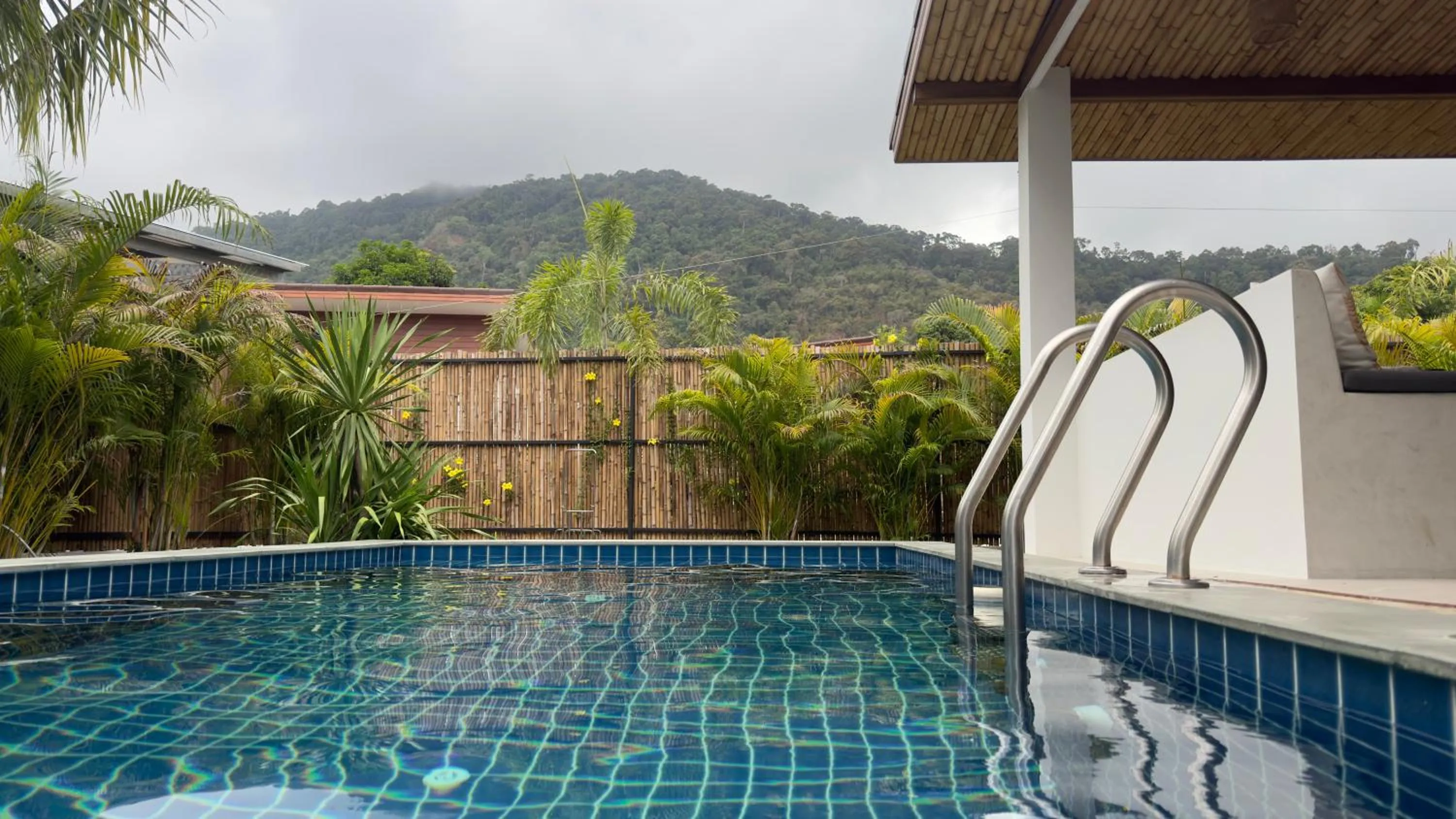 Temple villas Koh Phangan