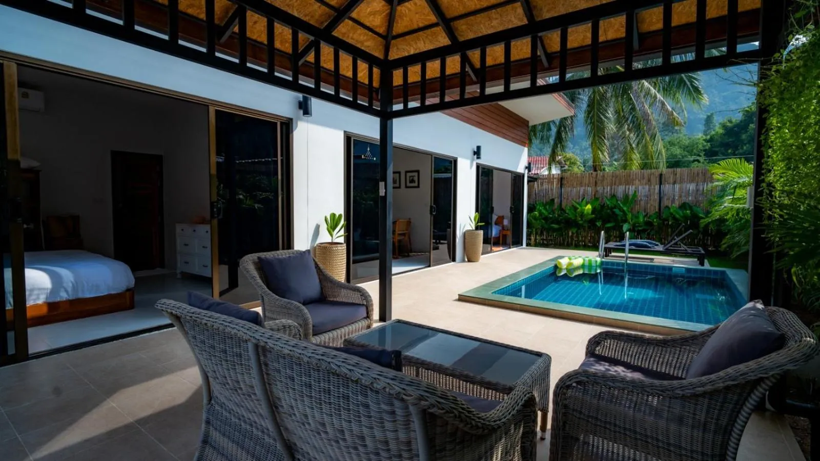 Temple villas Koh Phangan