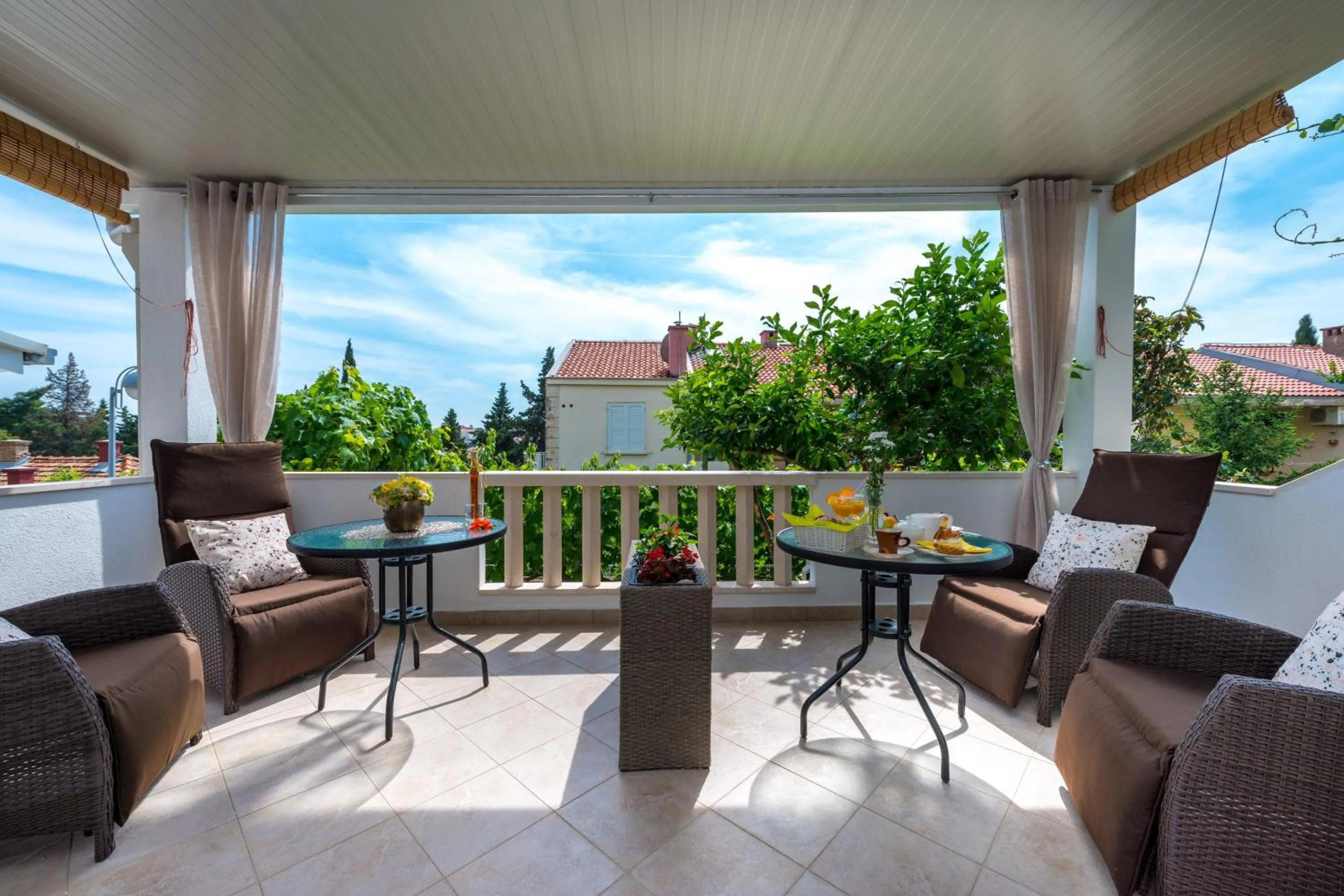 Balcony/Terrace in Guest House Kuna