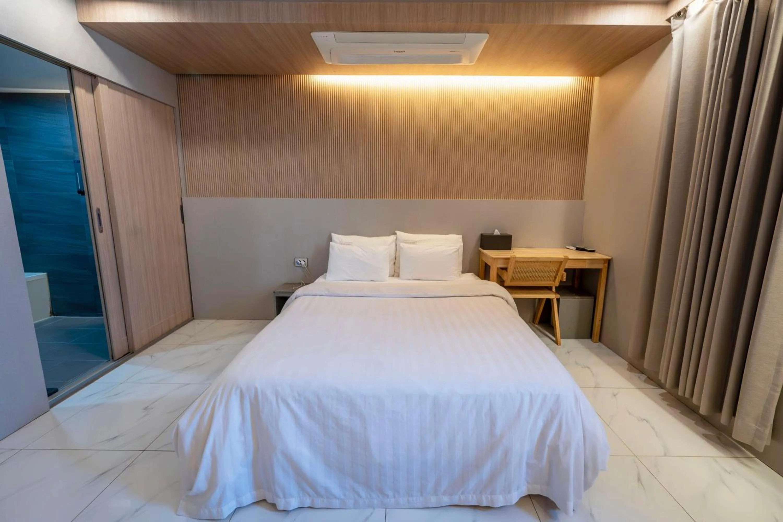 Bedroom, Bed in Shire Hotel Heritage Busan Station